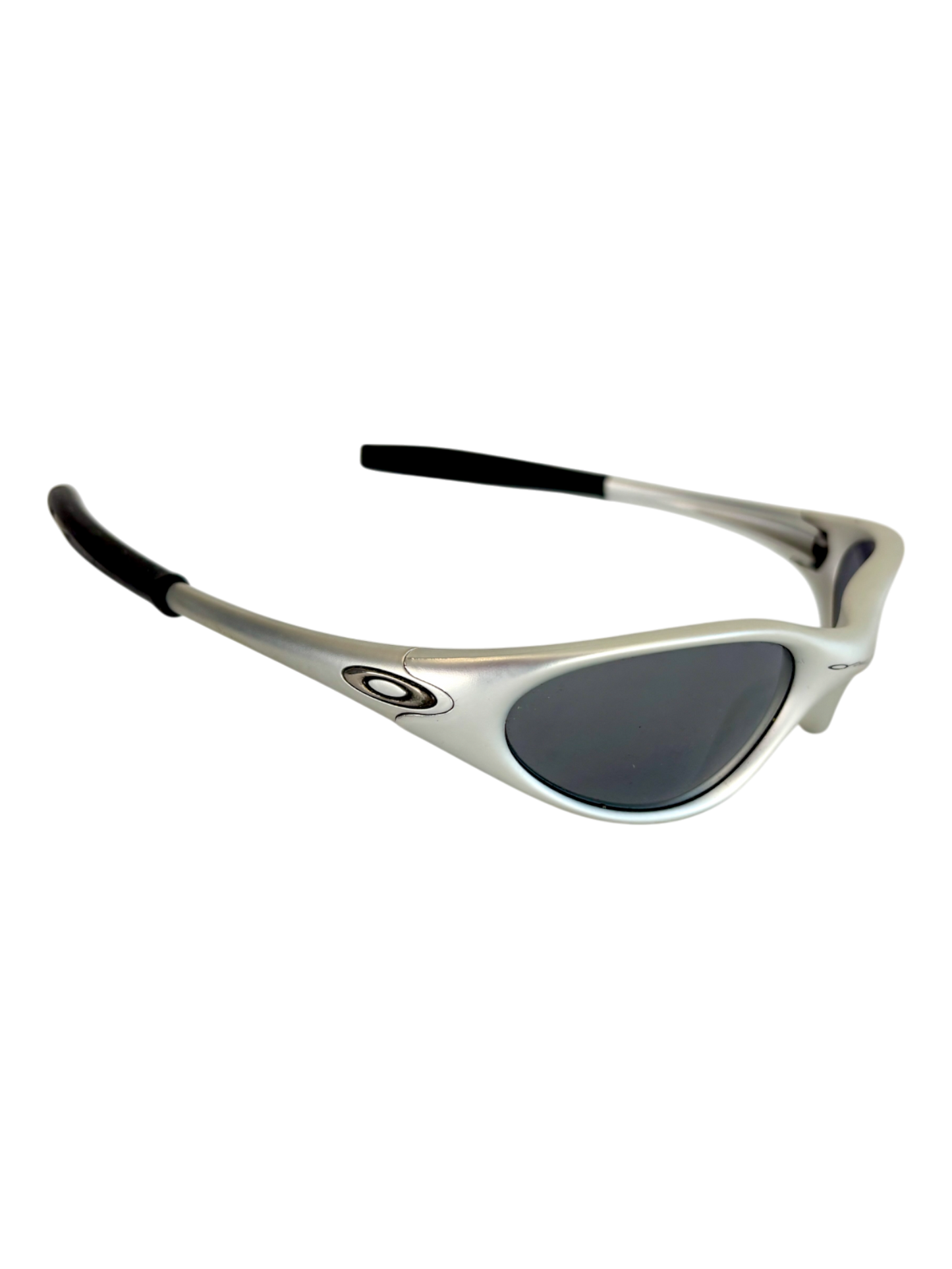 OAKLEY MINUTE G2 SILVER / BLACK IRIDIUM