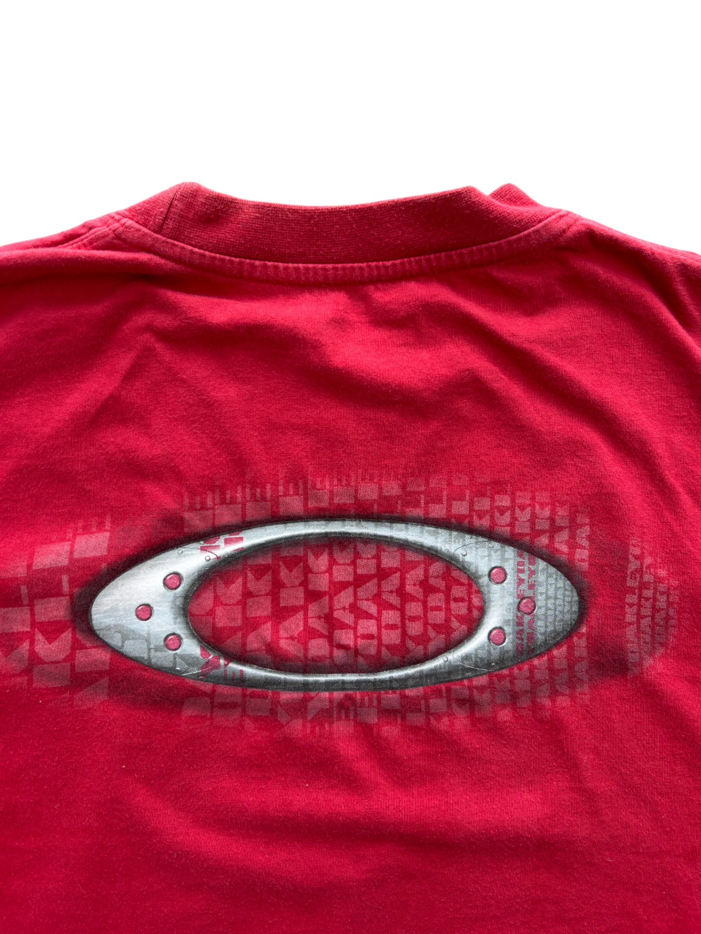 00'S OAKLEY RED ICON / SPELL OUT TEE