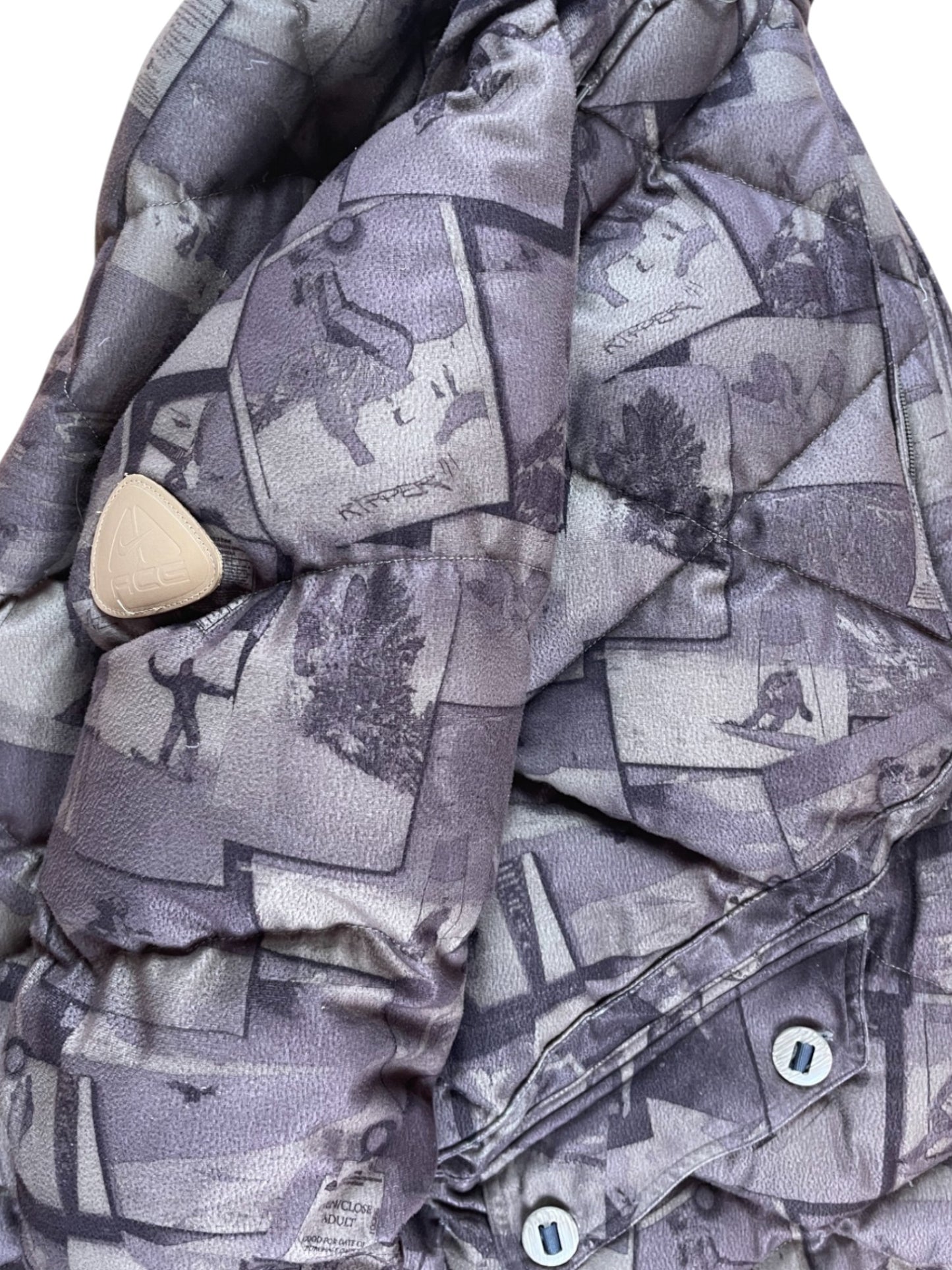 NIKE ACG CAMO PADDED PARKA