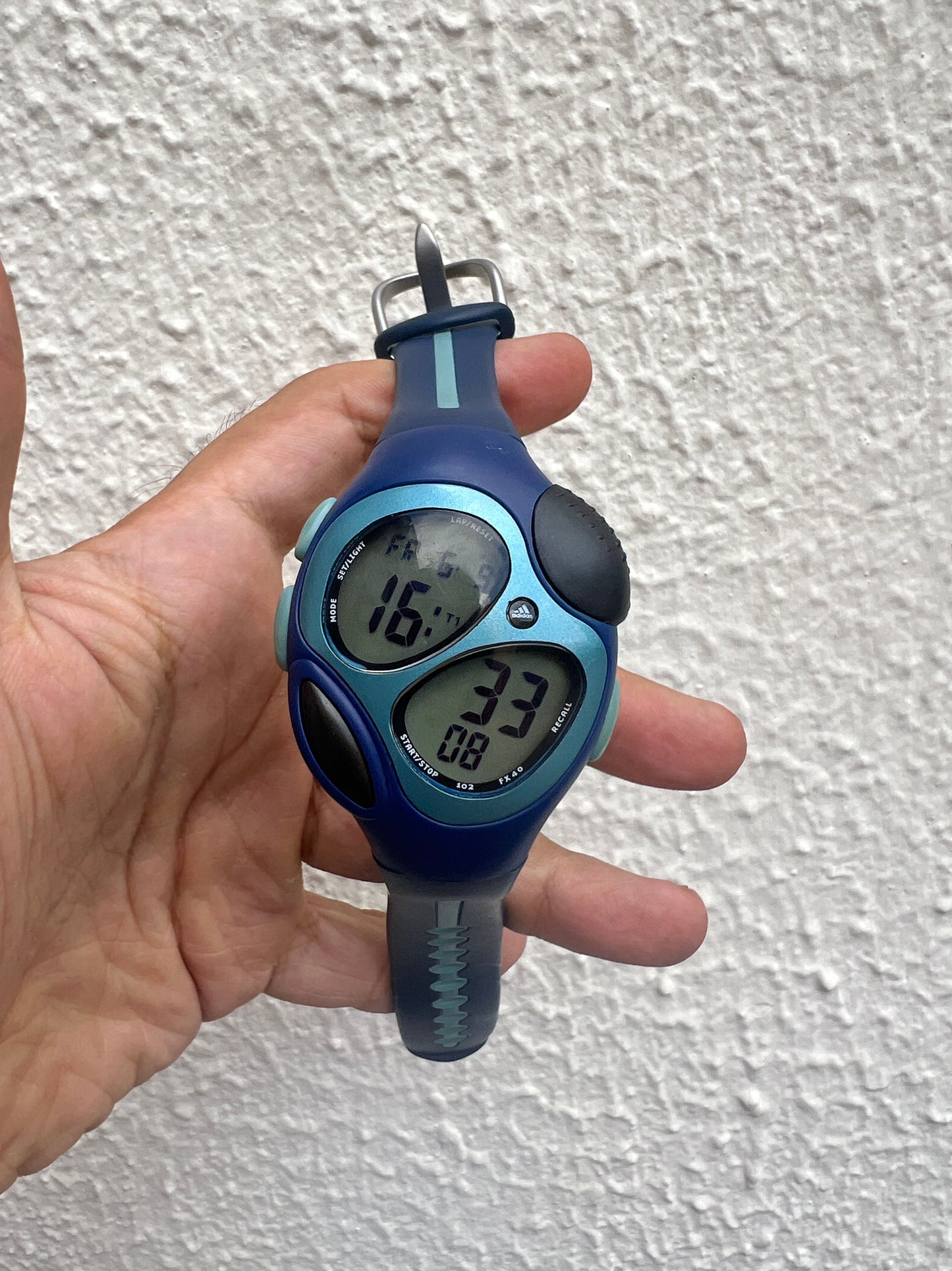 Adidas 00'w Watch FX40 watch