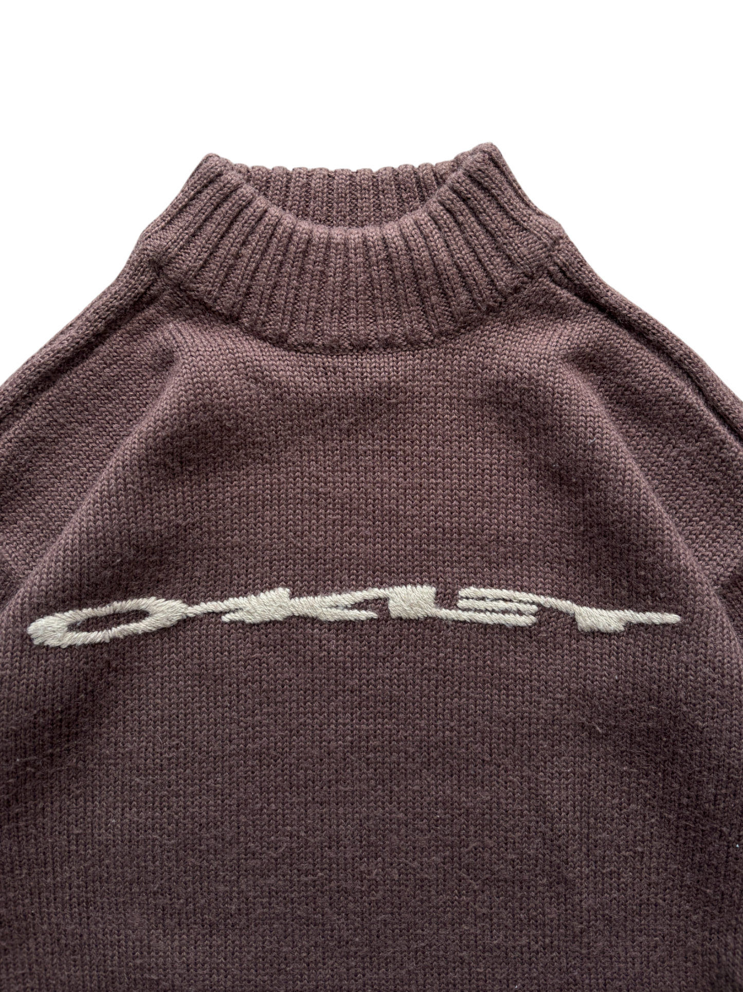 00'S OAKLEY SPELL OUT KNIT BROWN SWEATER
