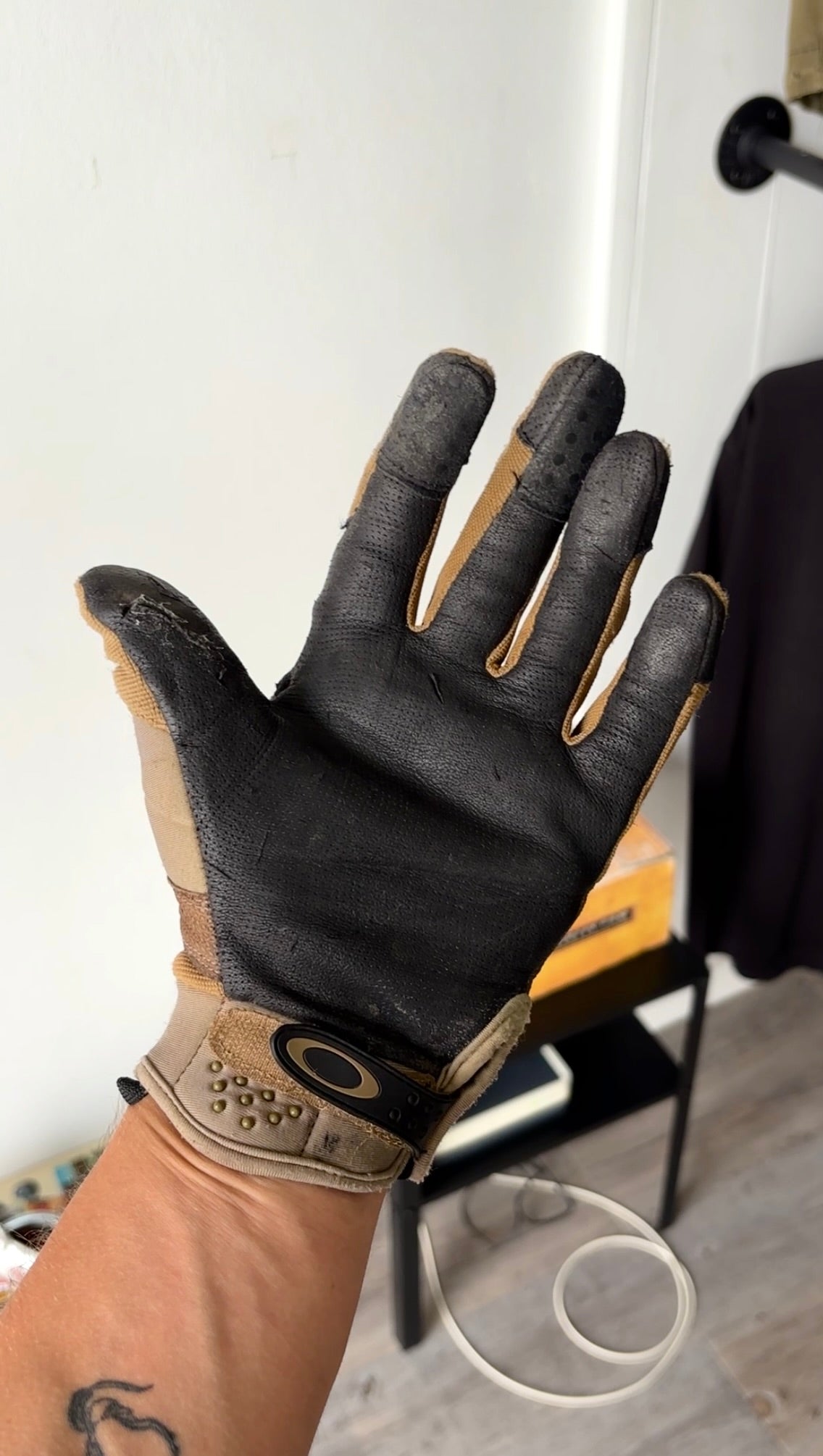 OAKLEY FACTORY PILOT 2.0 GLOVES