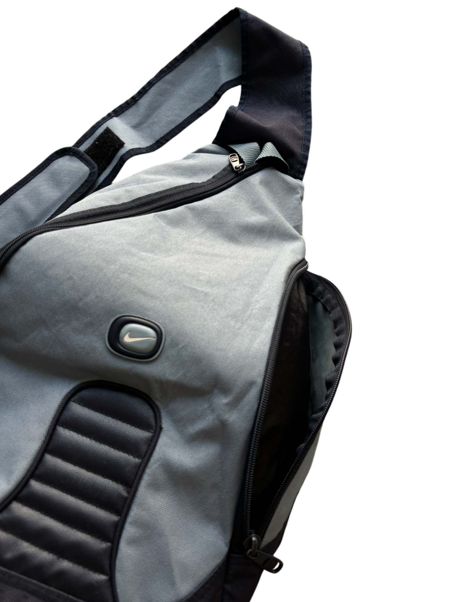 00'S NIKE BABY BLUE SLING BAG