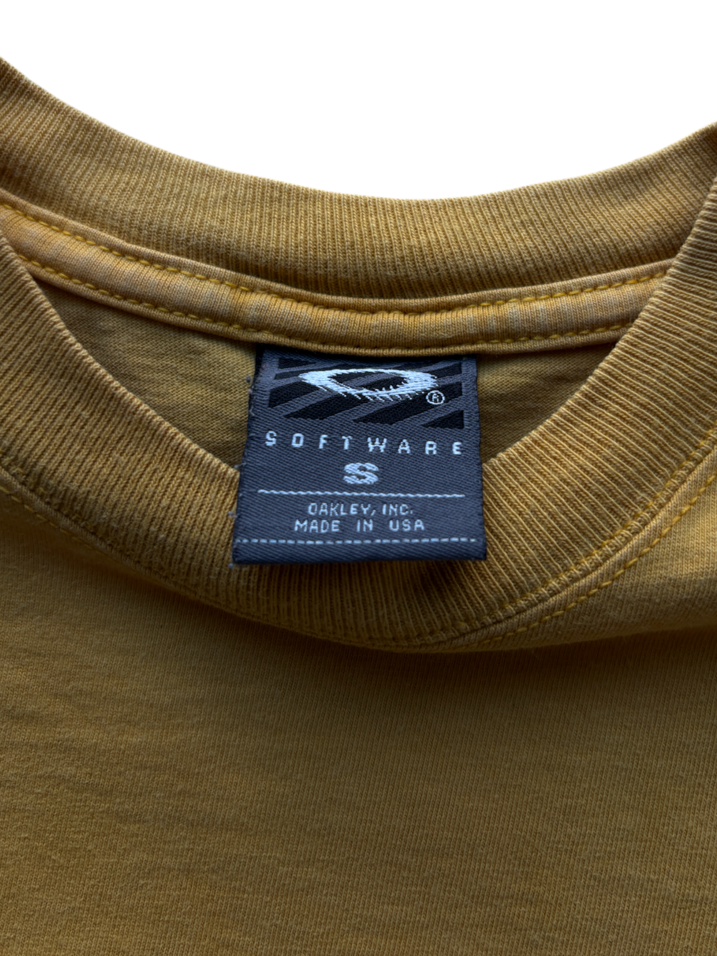 00'S OAKLEY SOFTWARE EMBROIDERED ICON YELLOW TEE