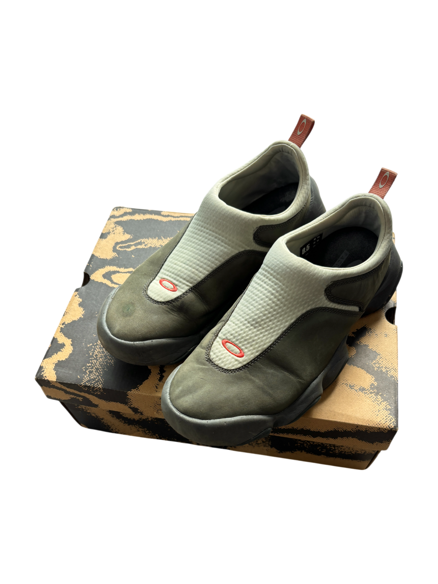 OAKLEY FACTORY TEAM FLESH SHOES