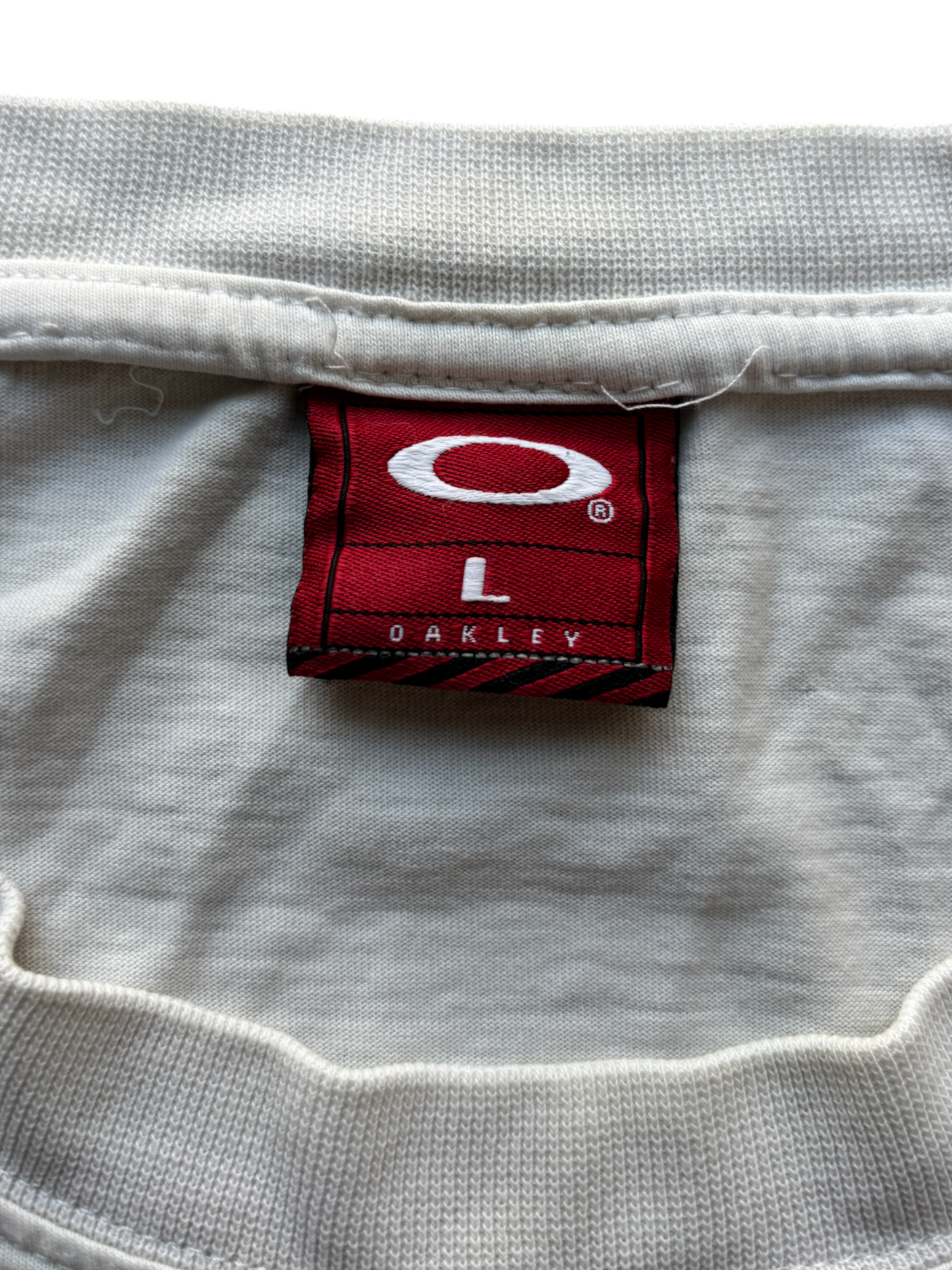 00'S OAKLEY ICON / SPELL OUT GRAPHIC TEE