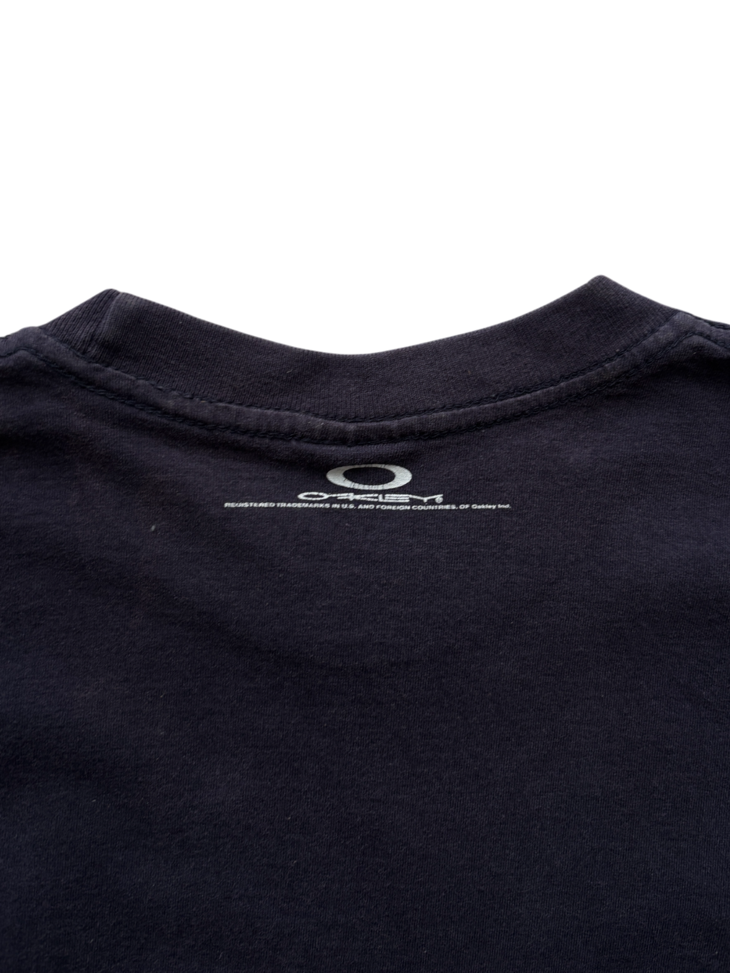 00'S OAKLEY SPELL OUT TEE