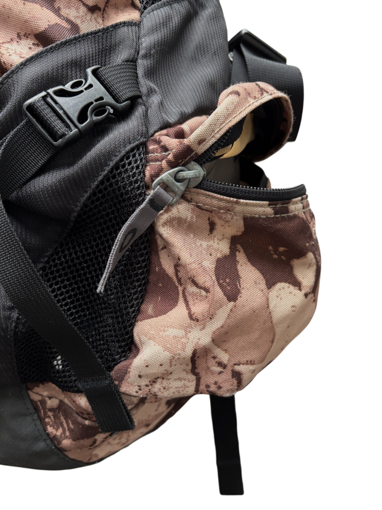 OAKLEY ICON BACKPACK 3.0 DESSERT CAMO