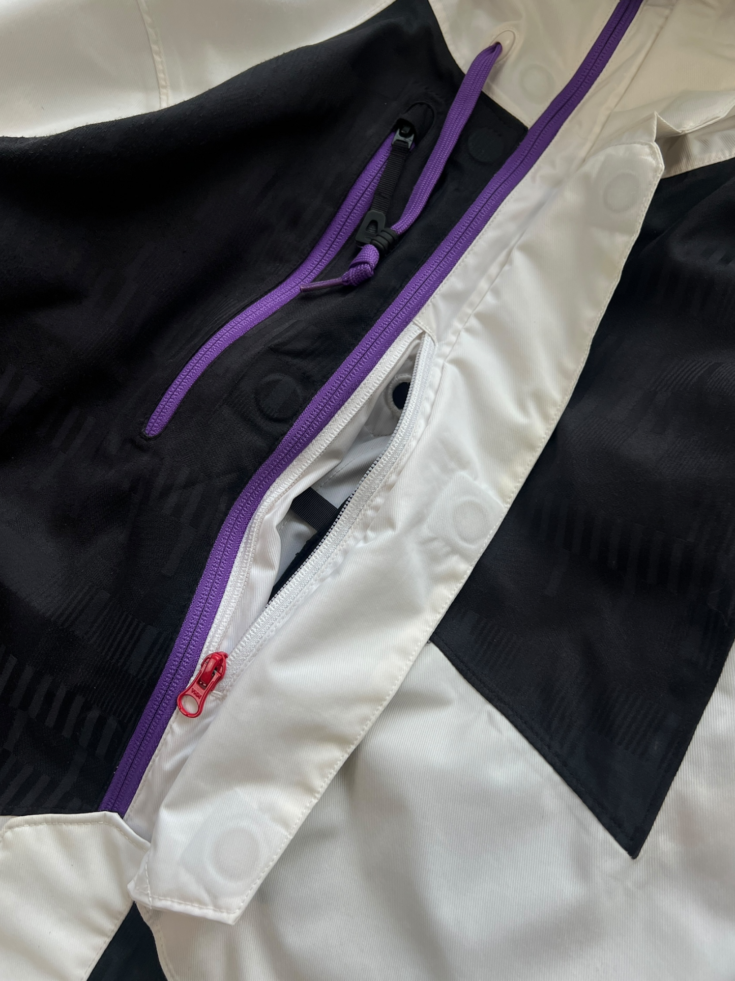 Oakley FW2011 Magnetic Storm Flap Curve Vent Jacket