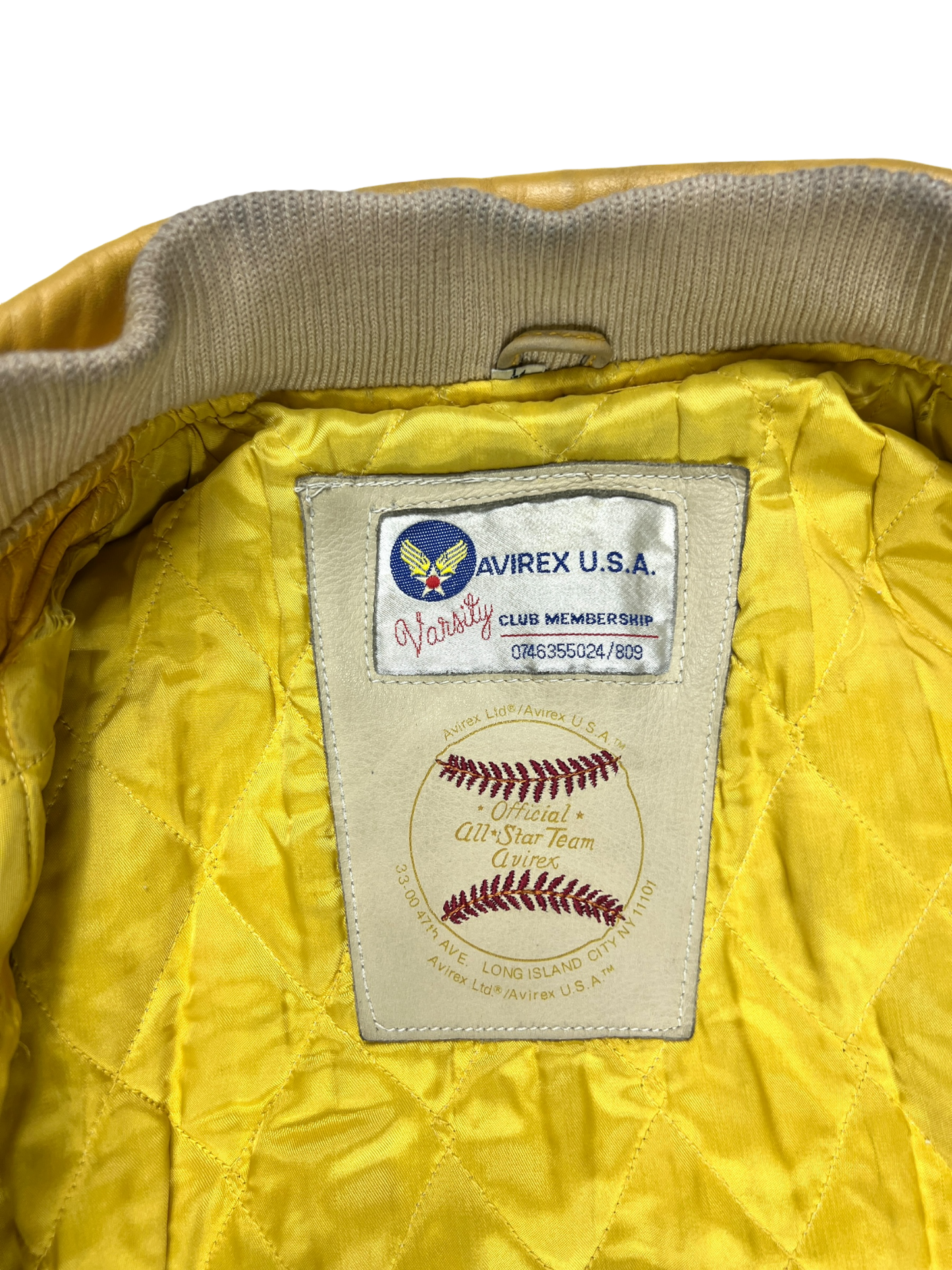 90s Rare Avirex Baseball National Champs jacket - L