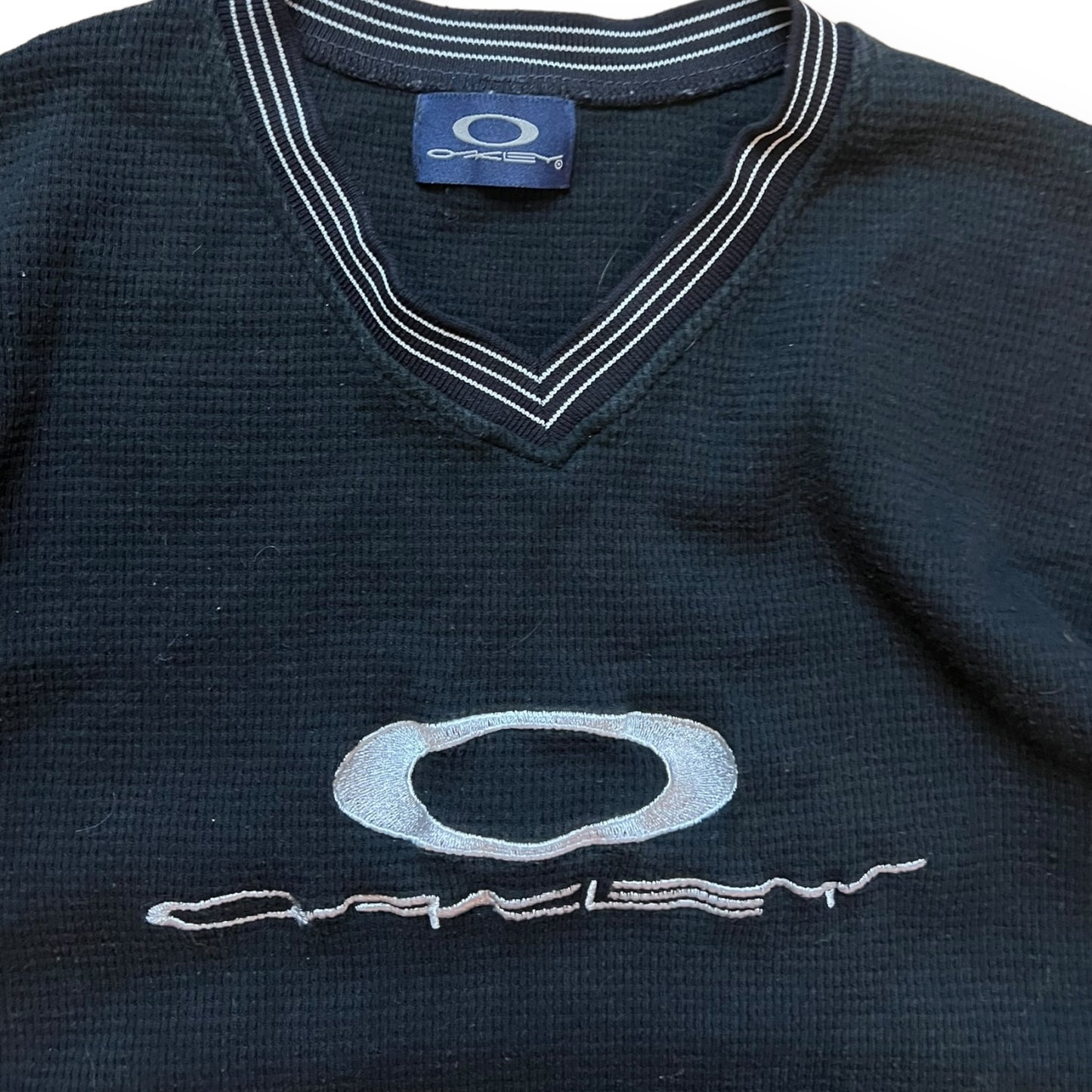 Camiseta vintage Oakley con logo bordado