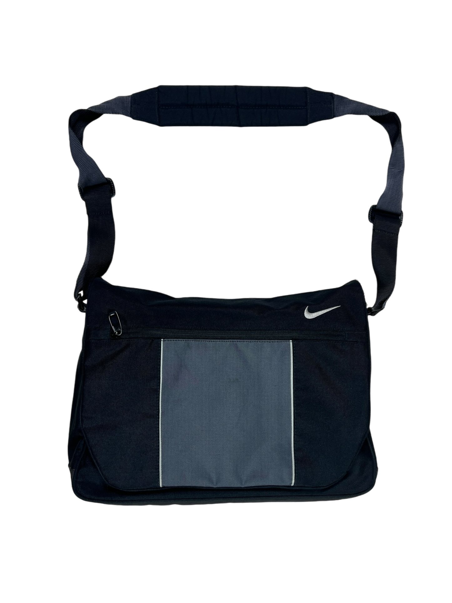 00's Nike all black shoulder bag
