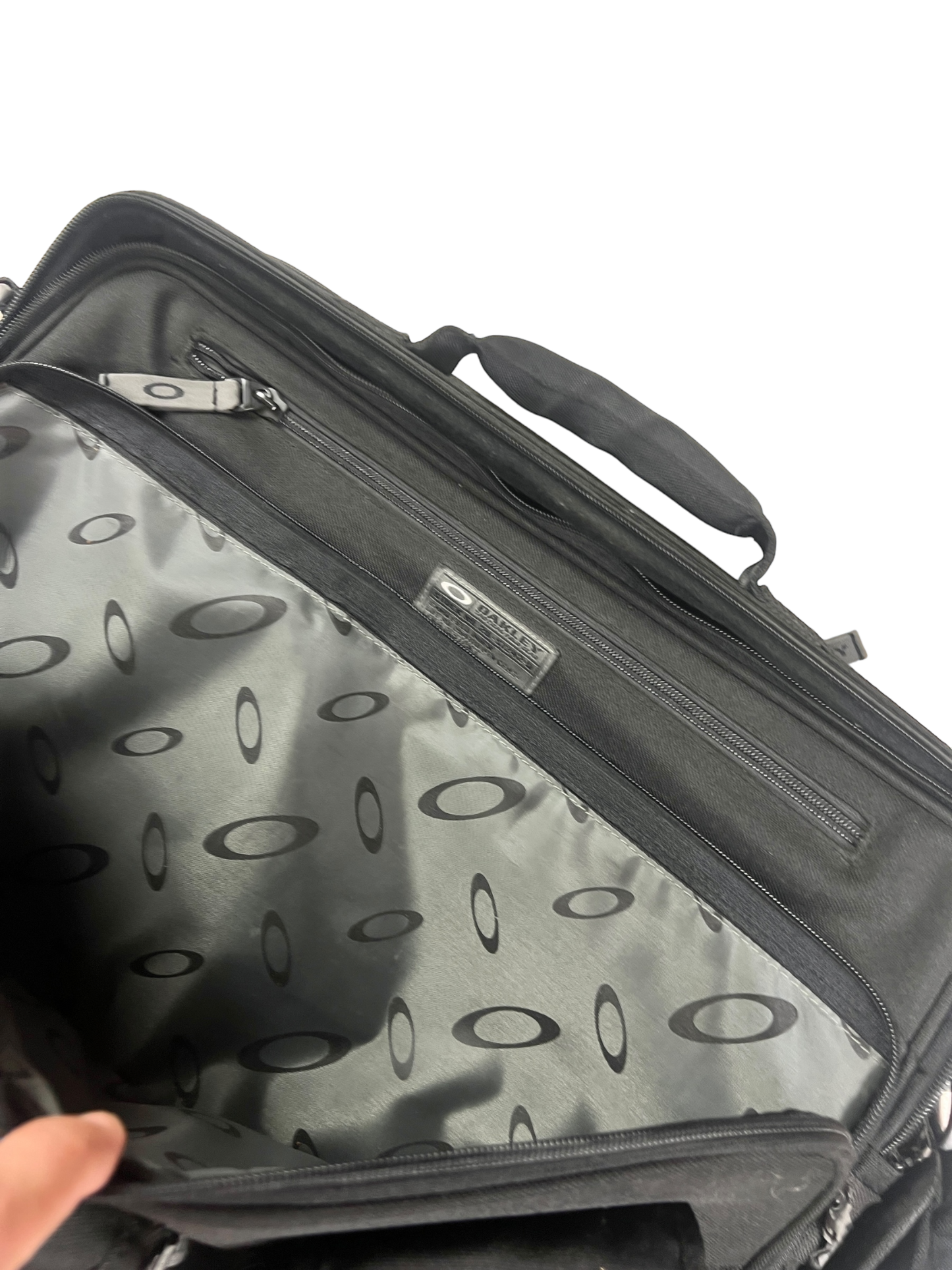 2006 Oakley Tactical Field Gear Cross Body Bag/Briefcase SAMPLE