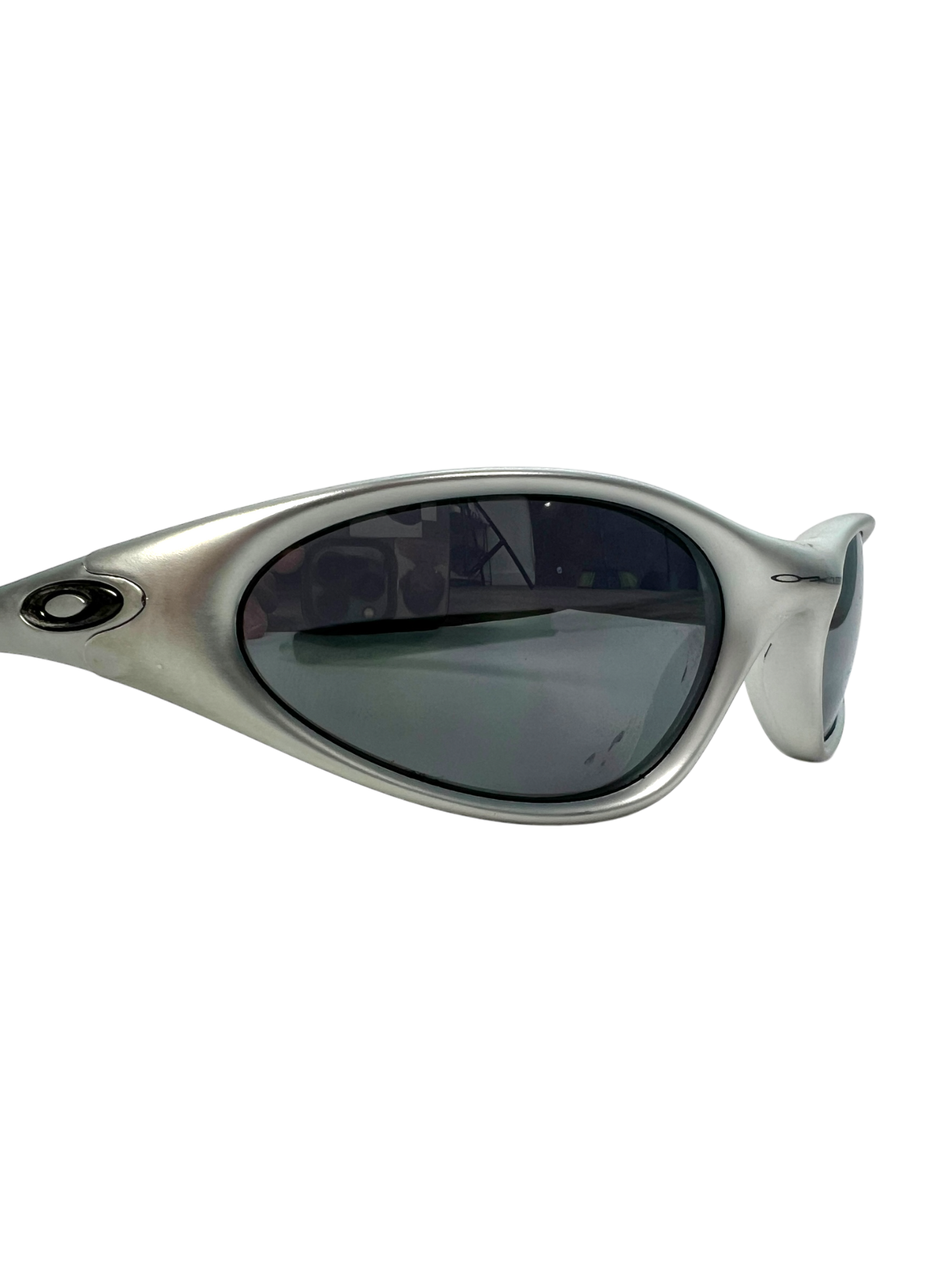 Oakley Minute Silver Frame Black Iridium Lens Sunglasses