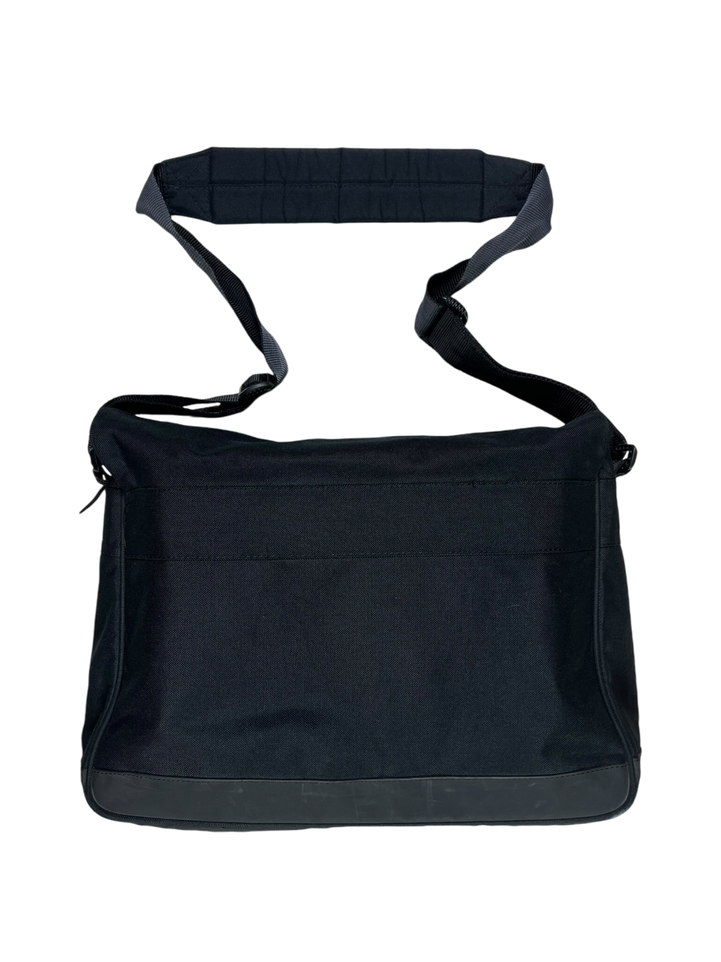00's Nike all black shoulder bag