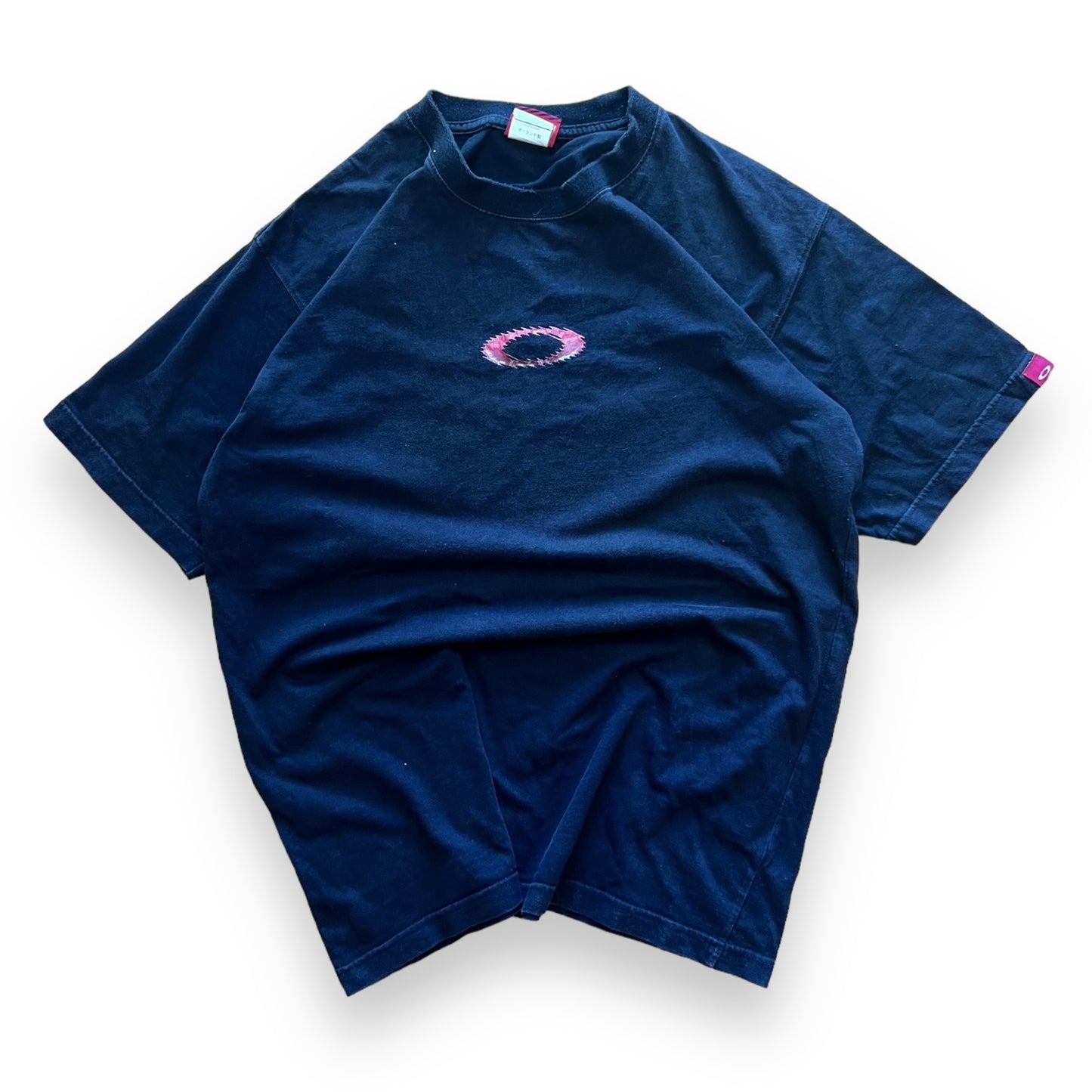 Early 2000's Oakley red icon tee - L