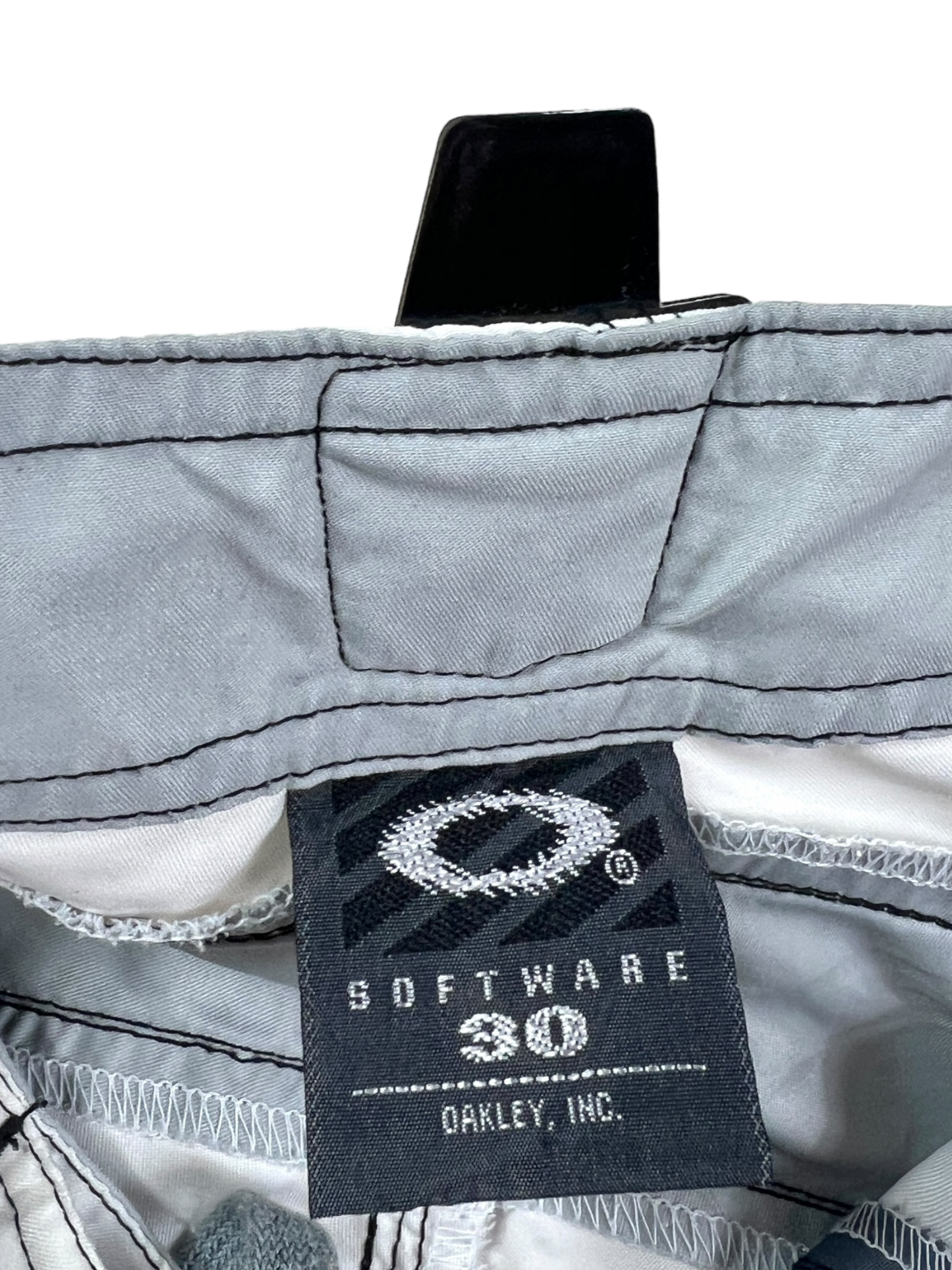 90's Oakley software short - M
