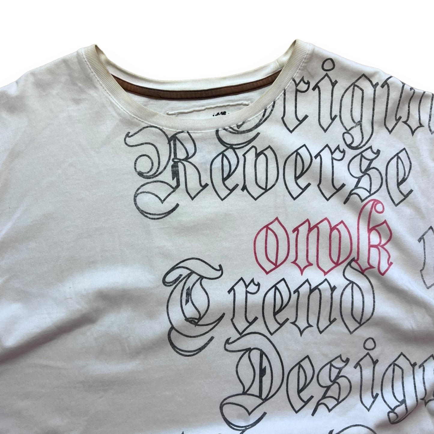 Camiseta Crema 2000's