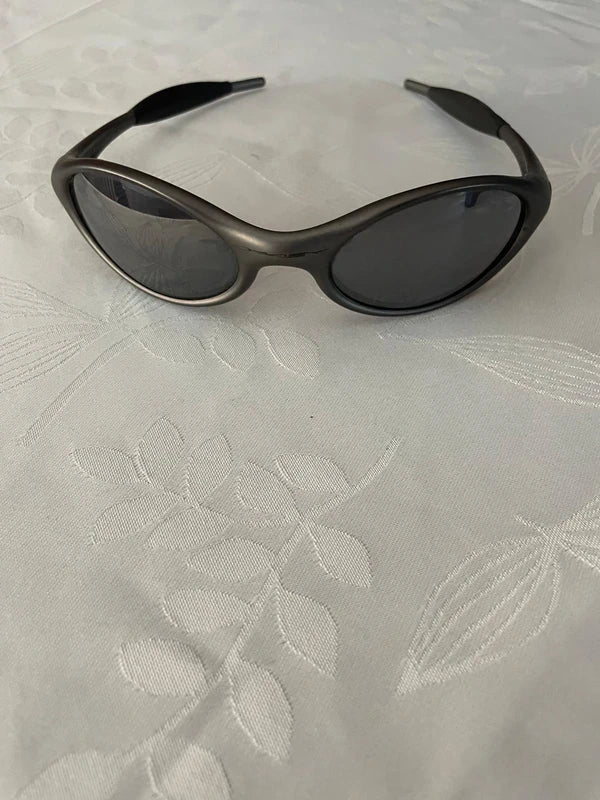 1999 Oakley Eye Jacket Gunmetal / Black Iridium