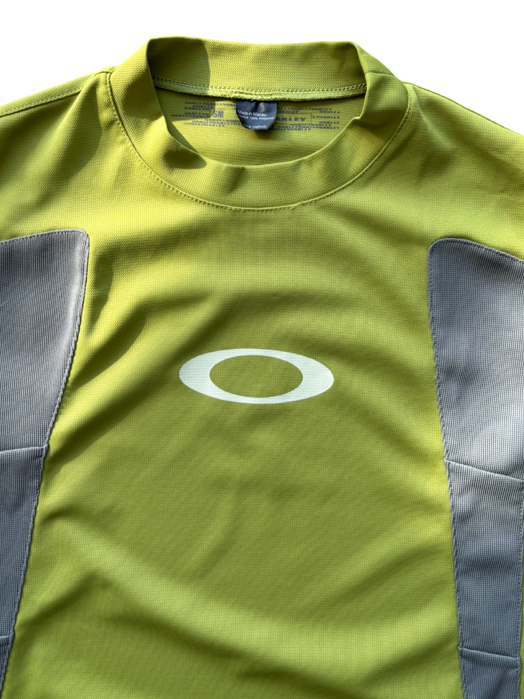 Early 2000's Oakley Active Lime Tee (M)