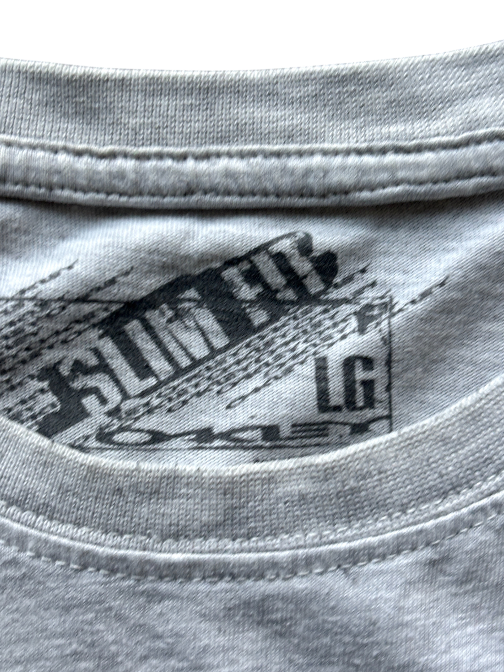 2000's Oakley Gray Graphic Tee (M)