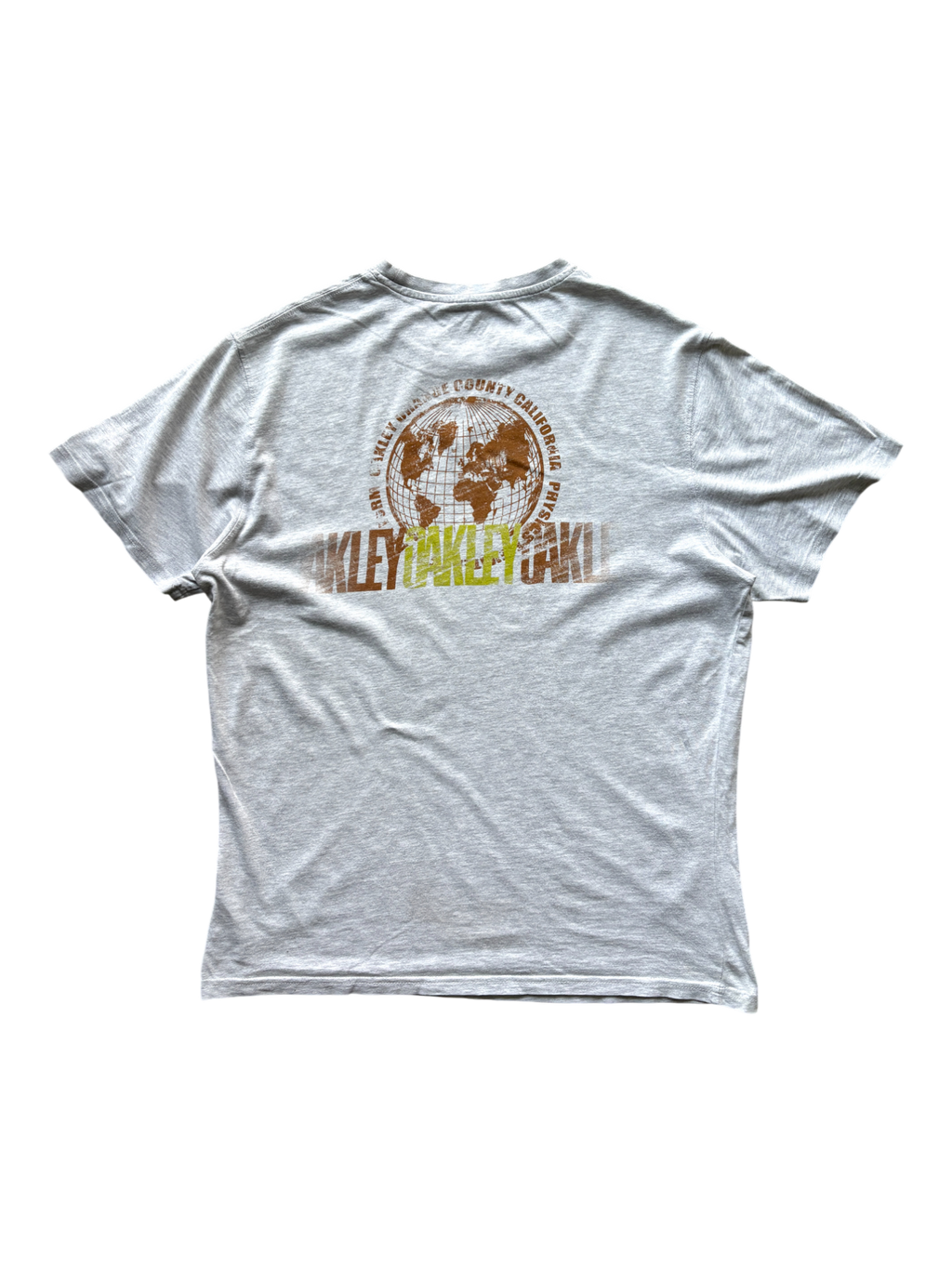 2000's Oakley Gray Graphic Tee (M)
