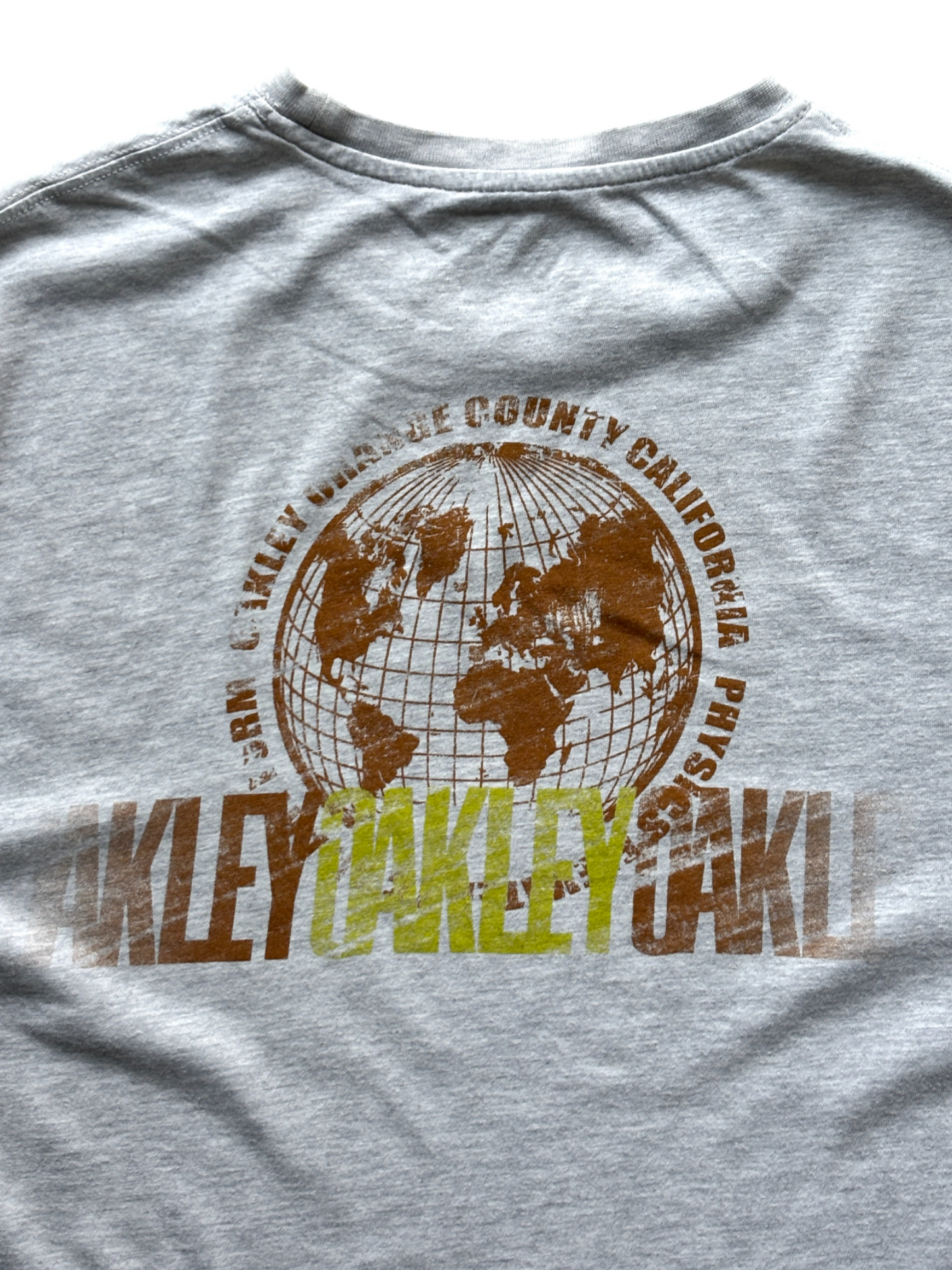 2000's Oakley Gray Graphic Tee (M)