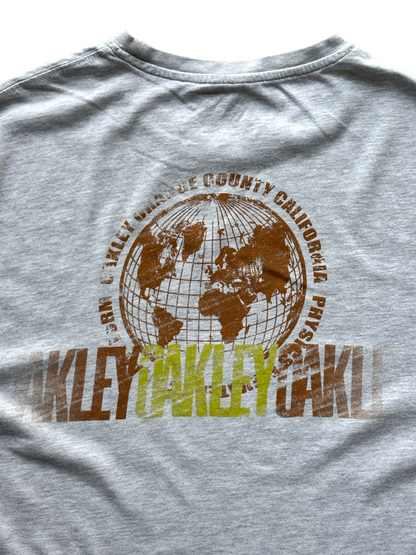 2000's Oakley Gray Graphic Tee (M)