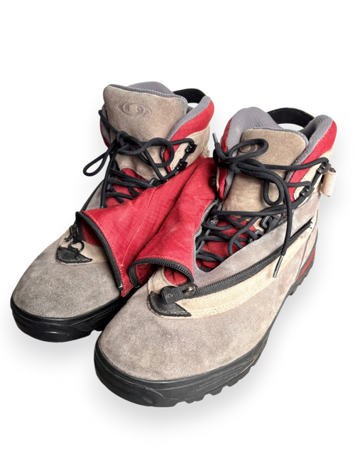1990s Salomon Adventure 7 Boots (44)