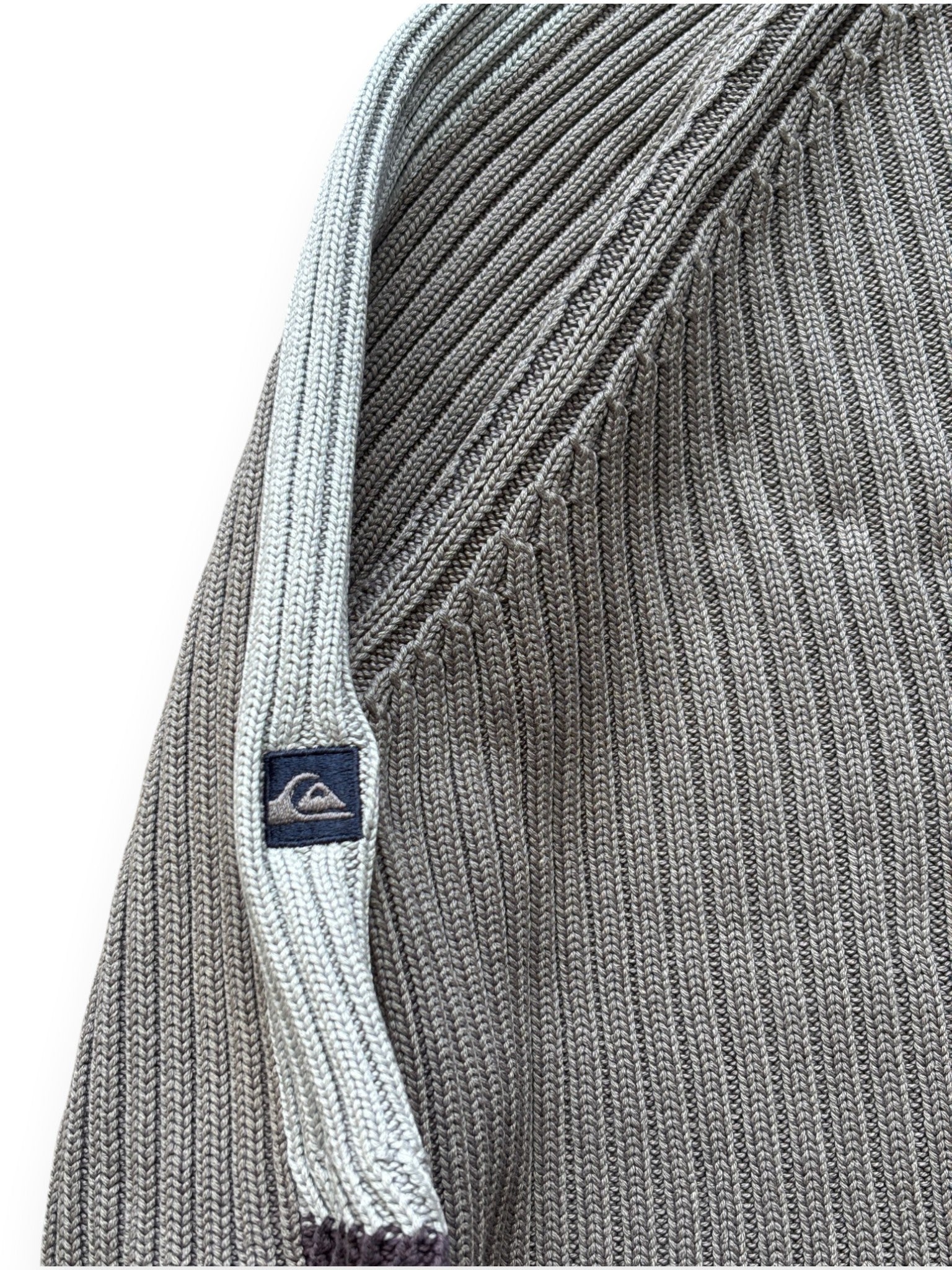 Early 2000's Quiksilver Knit Sweater (L)