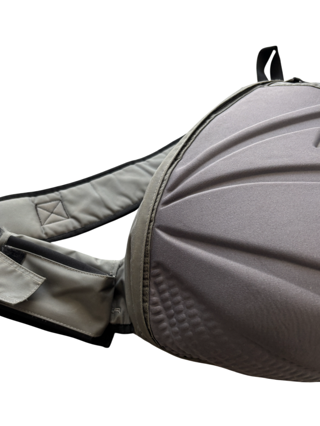 00'S QUIKSILVER HARD SHELL SLING BAG