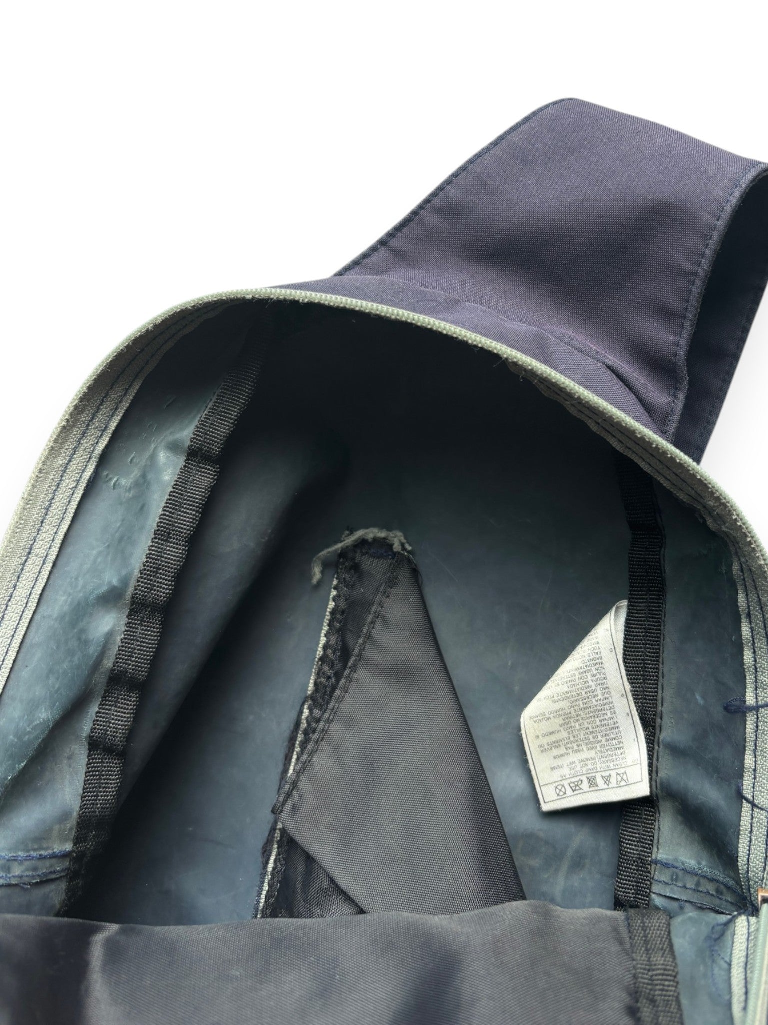 2000's Nike Magnetic Flap Backpack