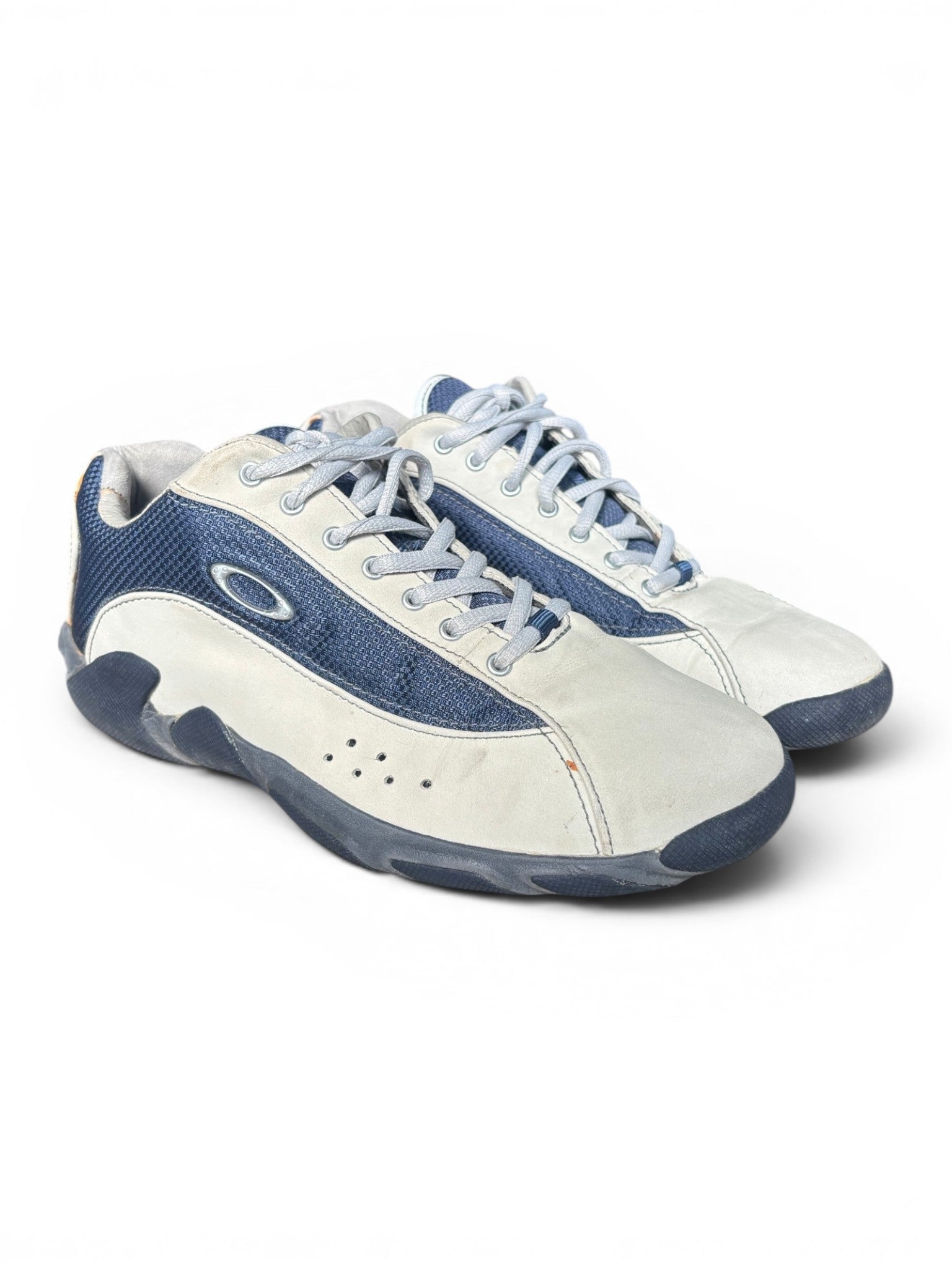 2002 Oakley Twitch Cement / Navy Low-top Shoes (42)