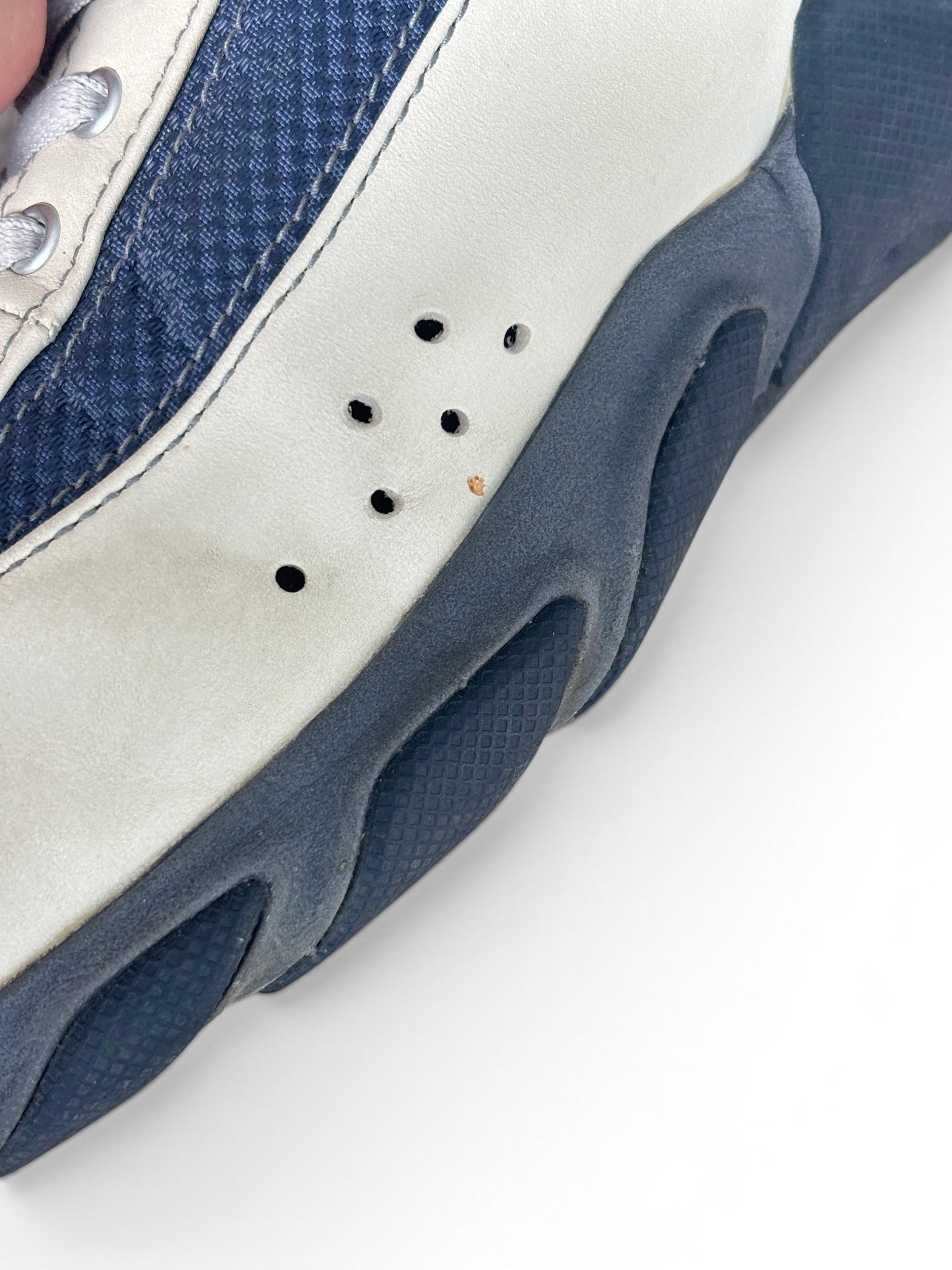 2002 Oakley Twitch Cement / Navy Low-top Shoes (42)