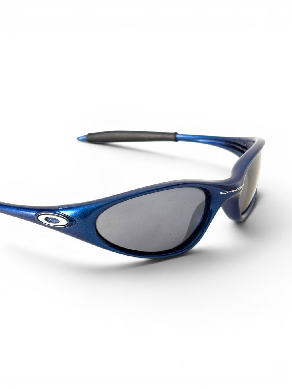 1999 Oakley Minute G2 Blue / Black Iridium Sunglasses