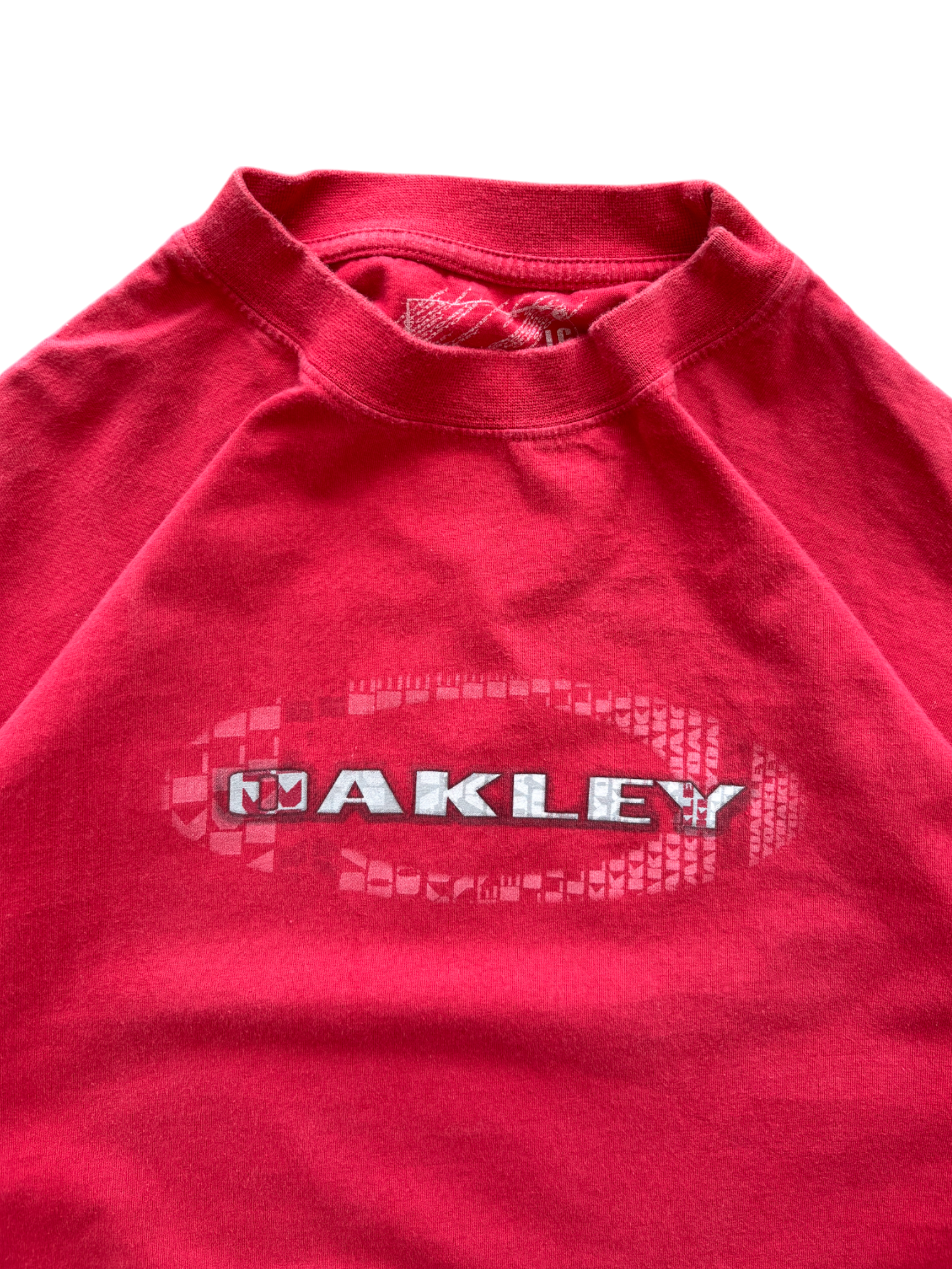 00'S OAKLEY RED ICON / SPELL OUT TEE