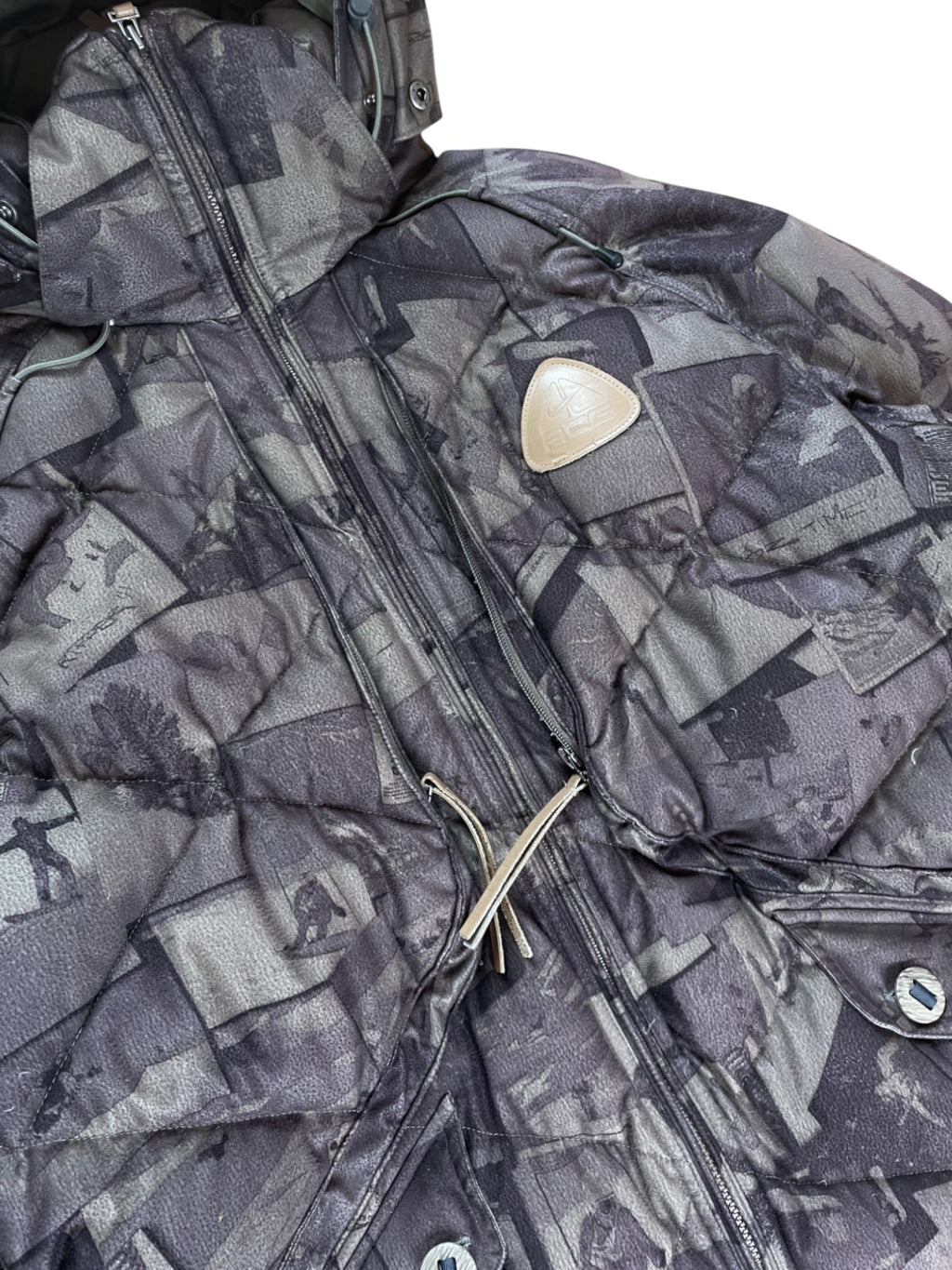 Nike ACG Camo Padded Parka (L)