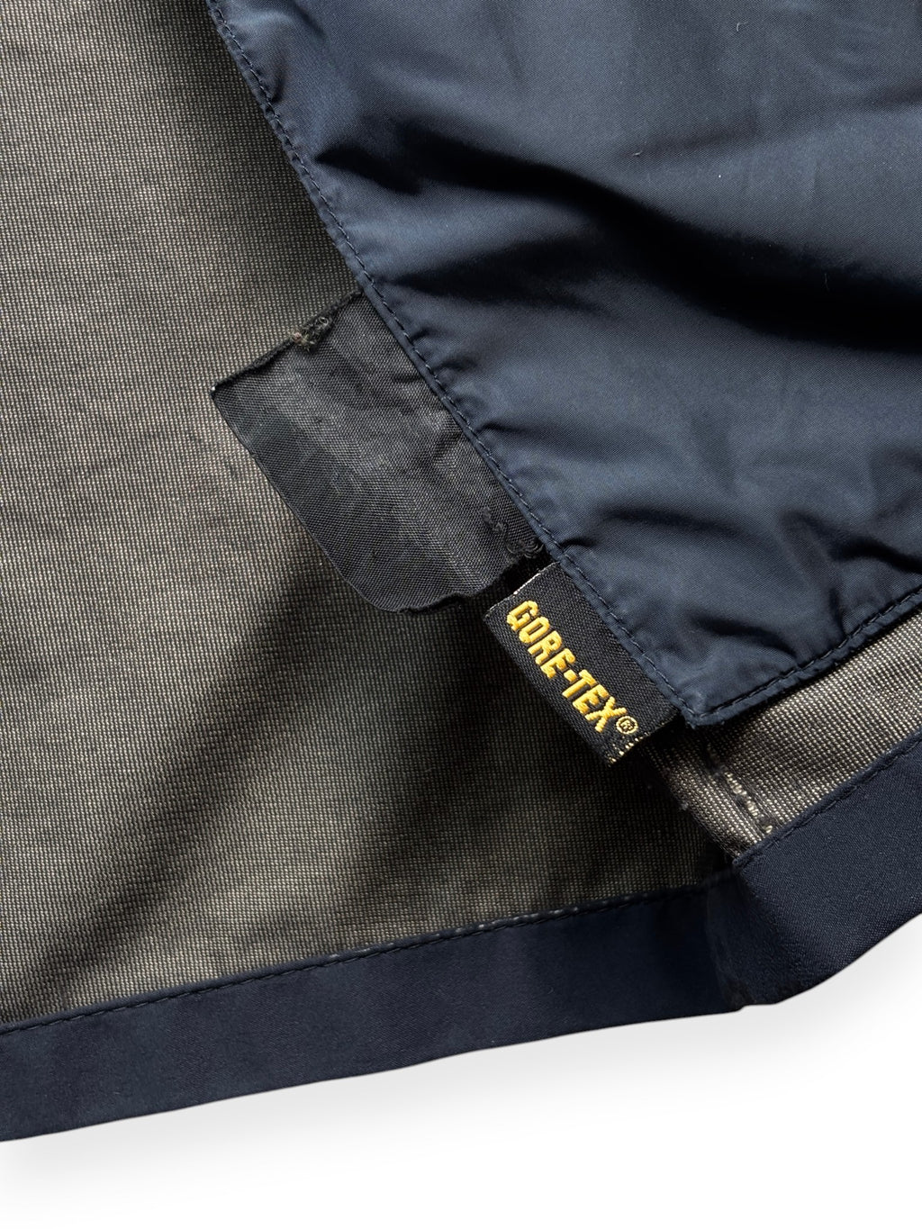 2002 Prada Sport Gore-Tex Sailing Jacket (M-L)