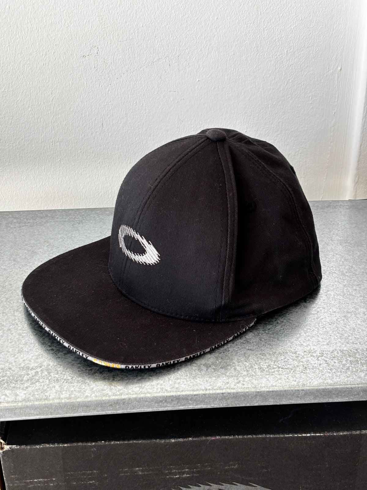 2000's Oakley Static O 6 Panel Cap (S-M) - view 6