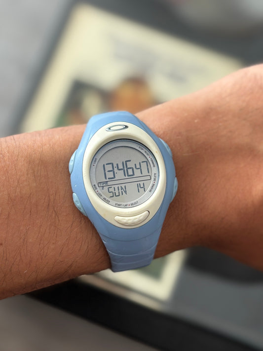 00'S OAKLEY D.5 WATCH POWDER BLUE / SILVER