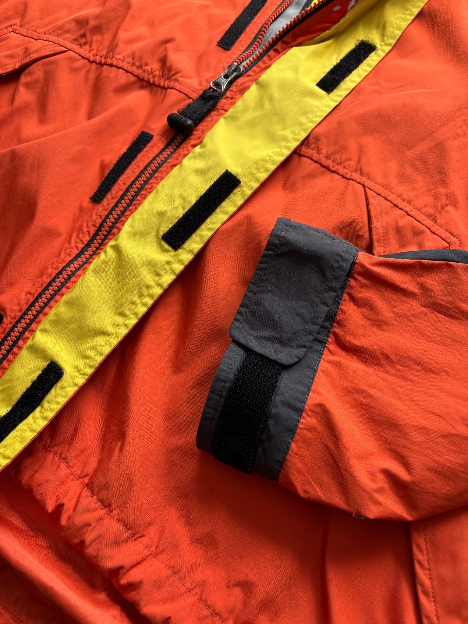 1998 Nike ACG "Outer Layer 3" Clima- Fit Packable Jacket (L)