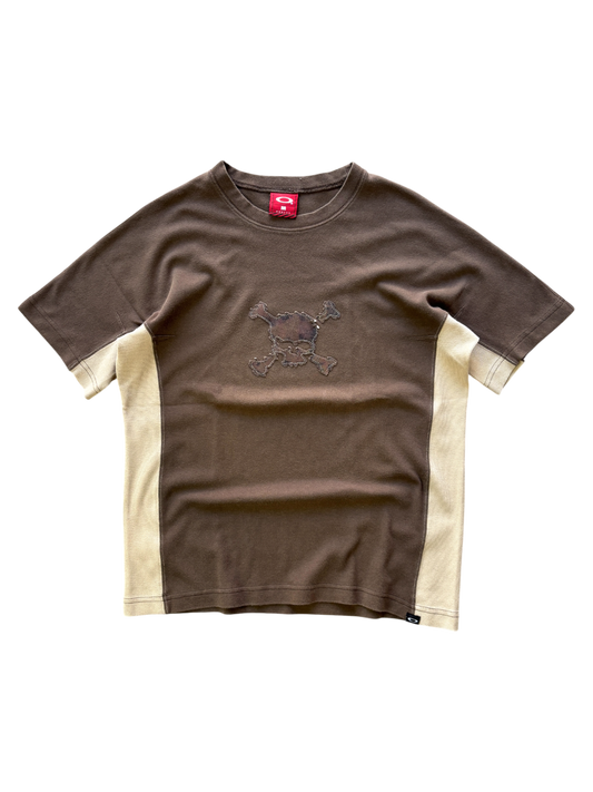 00'S OAKLEY EMBROIDERED SKULL TEE