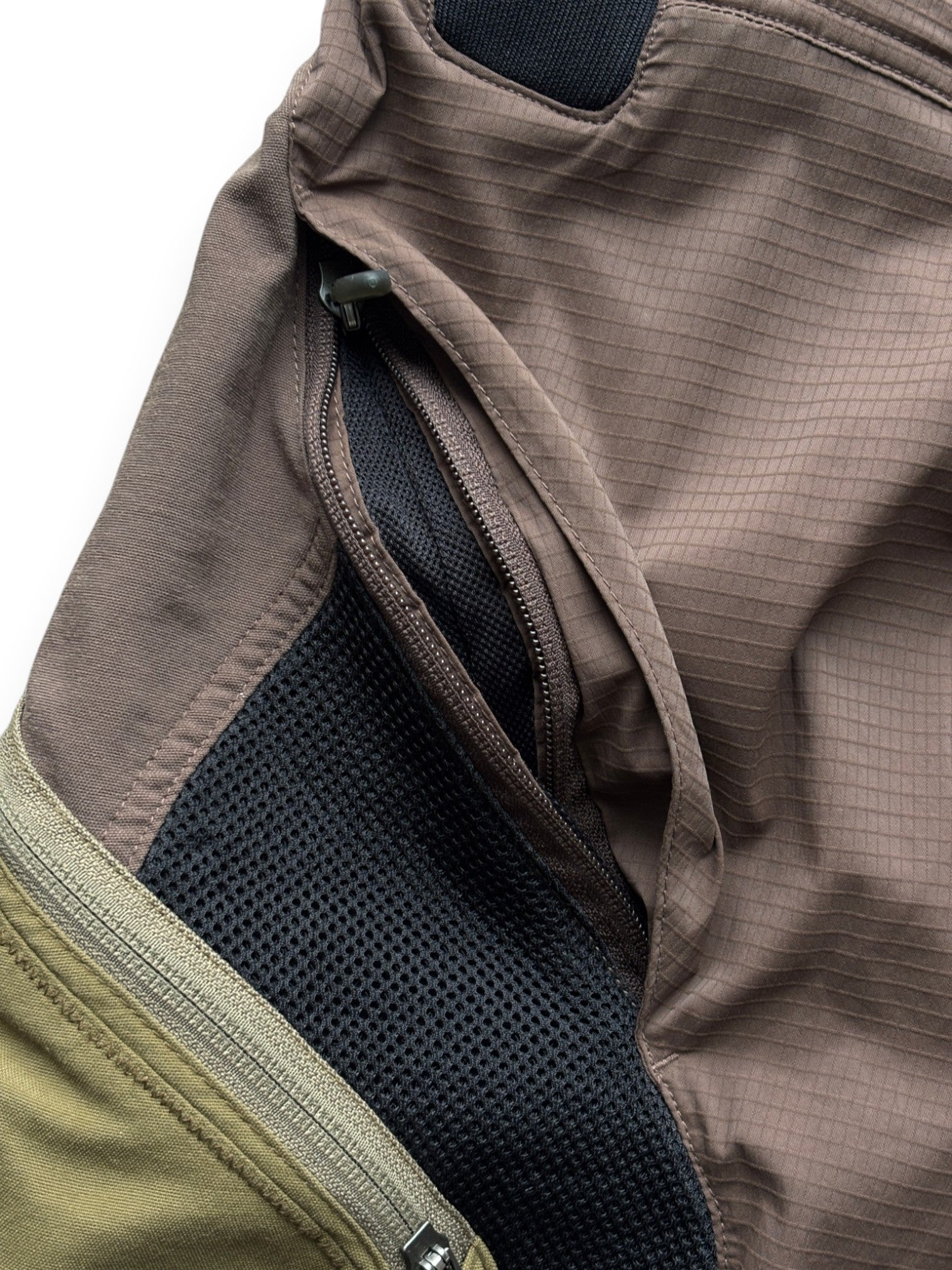 Early 2000's Oakley MTB Brown / Green Shorts (L)