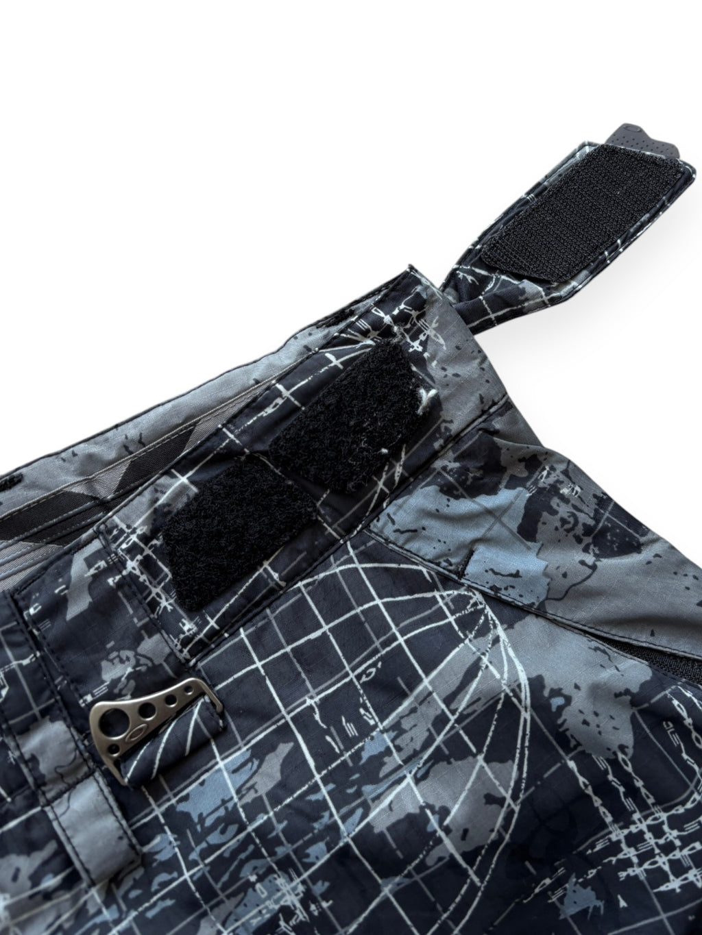 2005 Oakley Nitro Fuel Atlas Dark Grey Ski Pants (M)