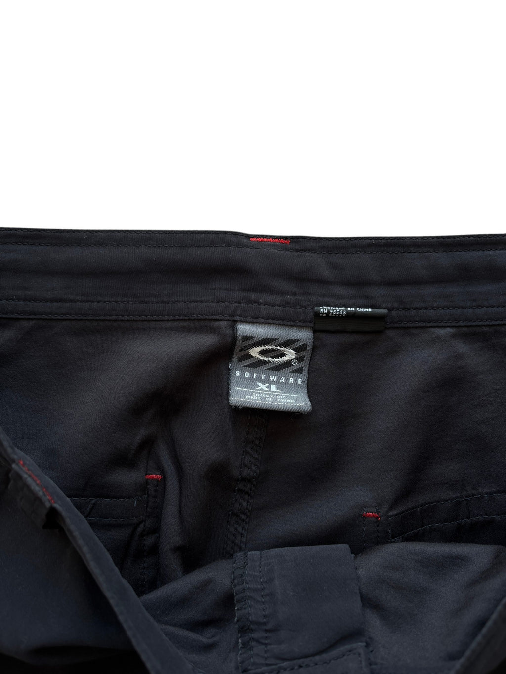 2000's Oakley Software Contrast Stitching Black Shorts (L-XL)