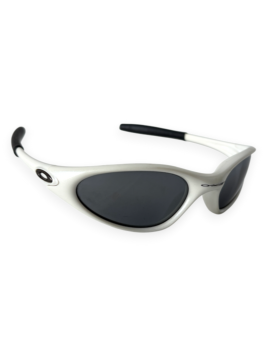 1999 Oakley Minute G2 Pearl / Black Iridium