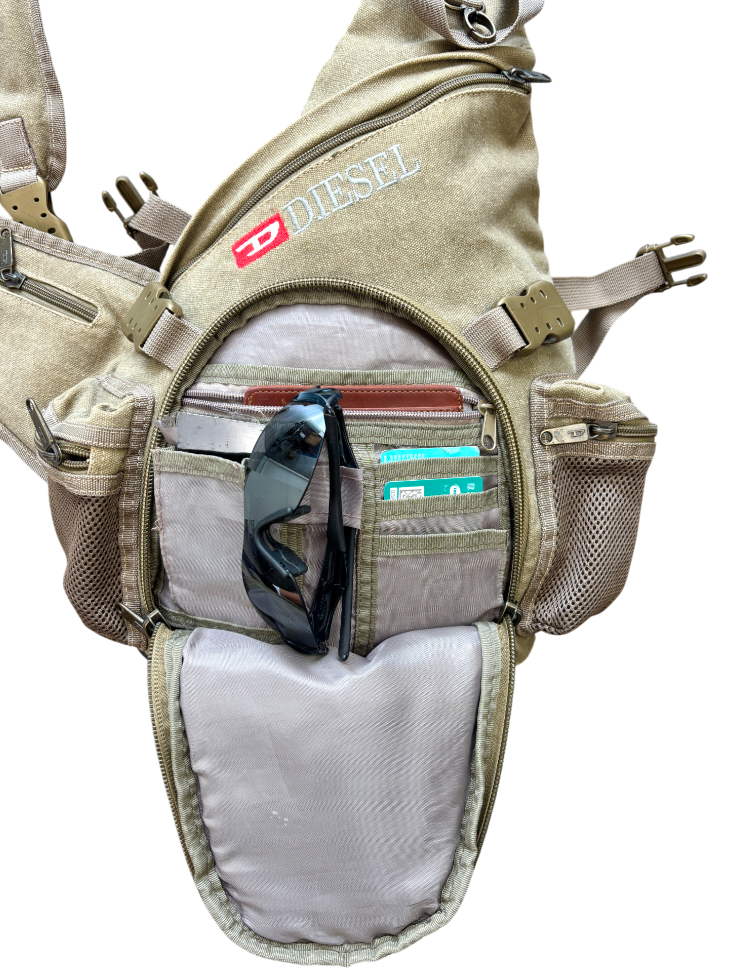 00'S DIESEL SPARE PARTS SLING BAG