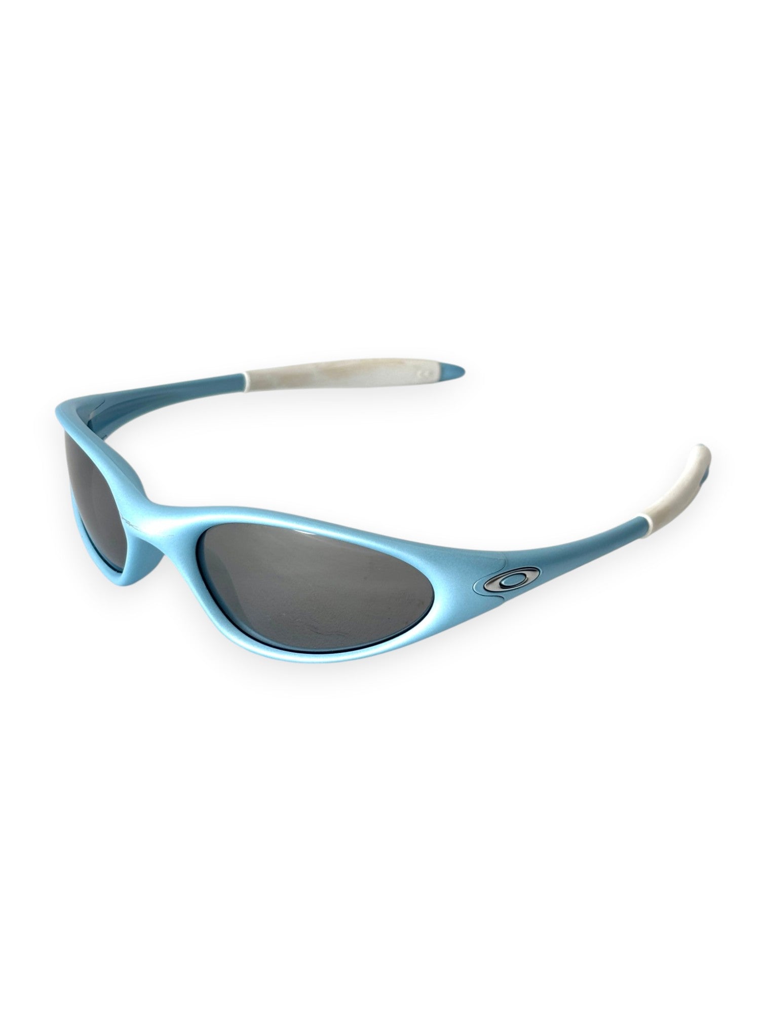 2004 Oakley Minute Gen 2 Powder Blue / Black Iridium