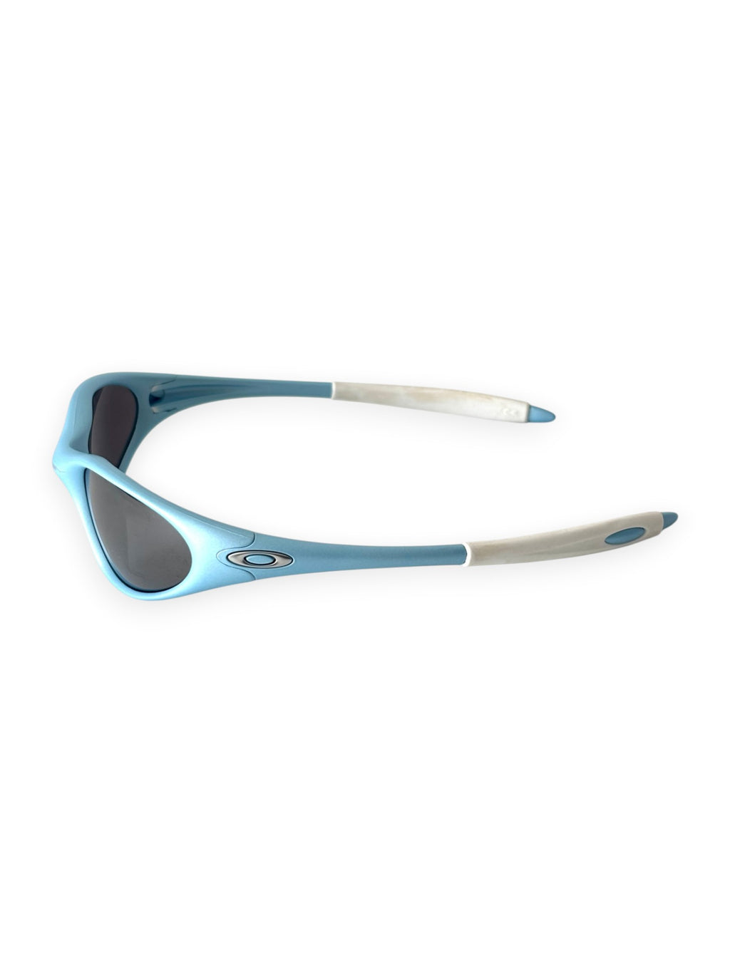 2004 Oakley Minute Gen 2 Powder Blue / Black Iridium