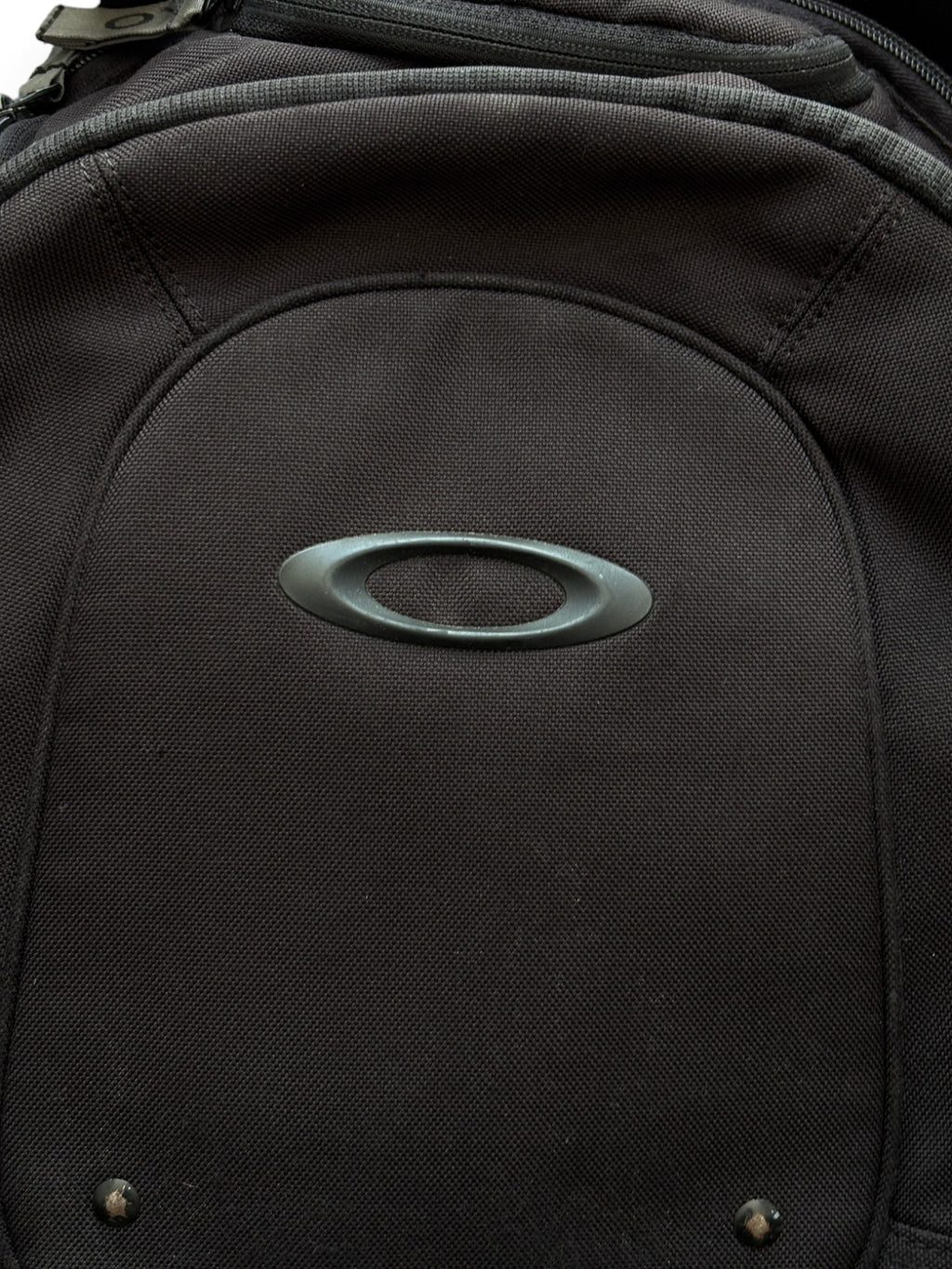 2000's Oakley Multi-Pocket Padded Backpack